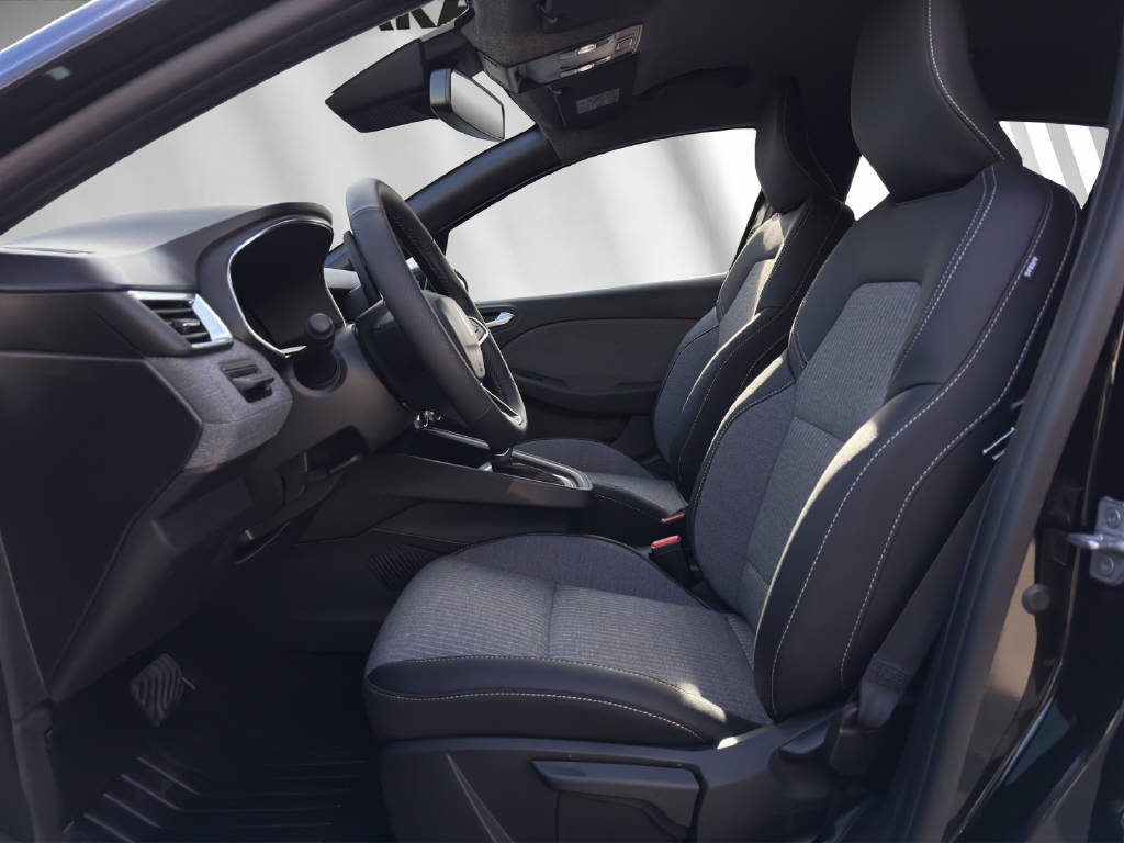 RENAULT Clio 1.6 E-Tech techno-image-3
