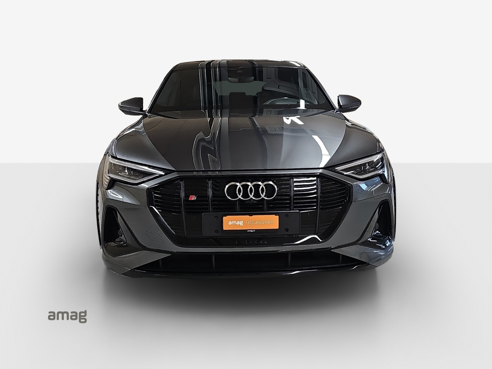 AUDI e-tron S Sportback quattro-image-7