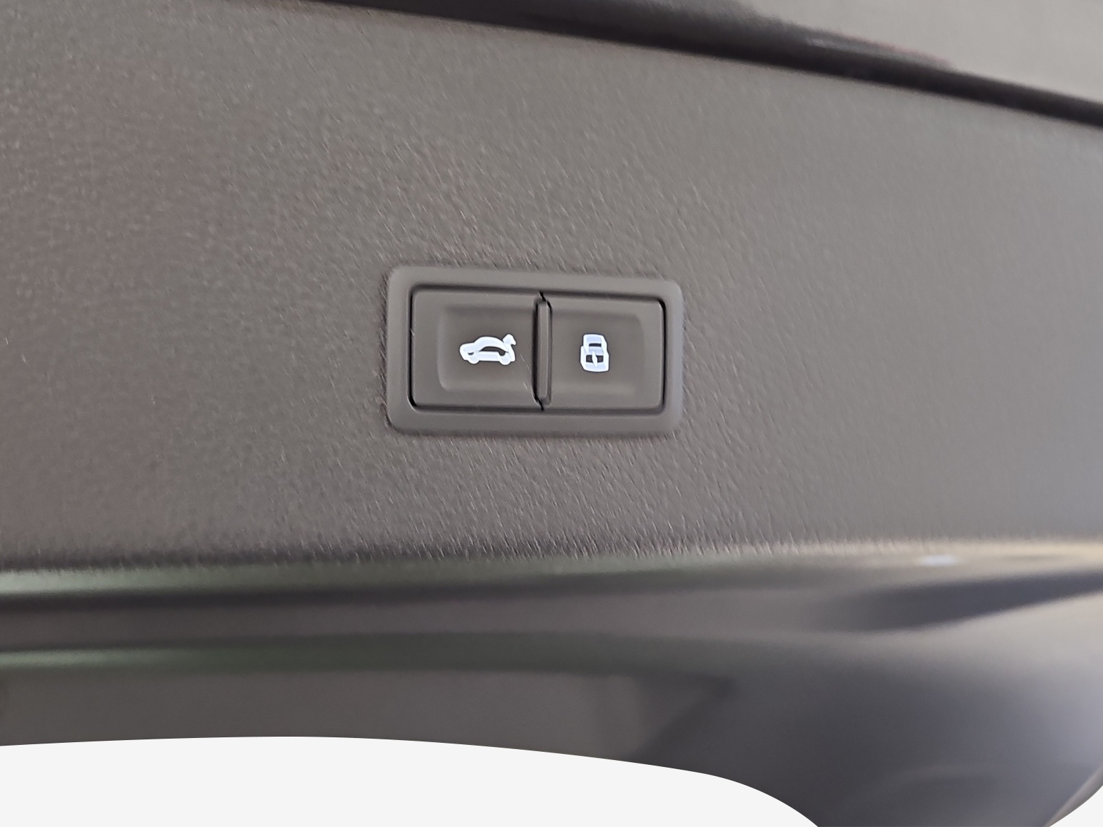 AUDI e-tron S Sportback quattro-image-14