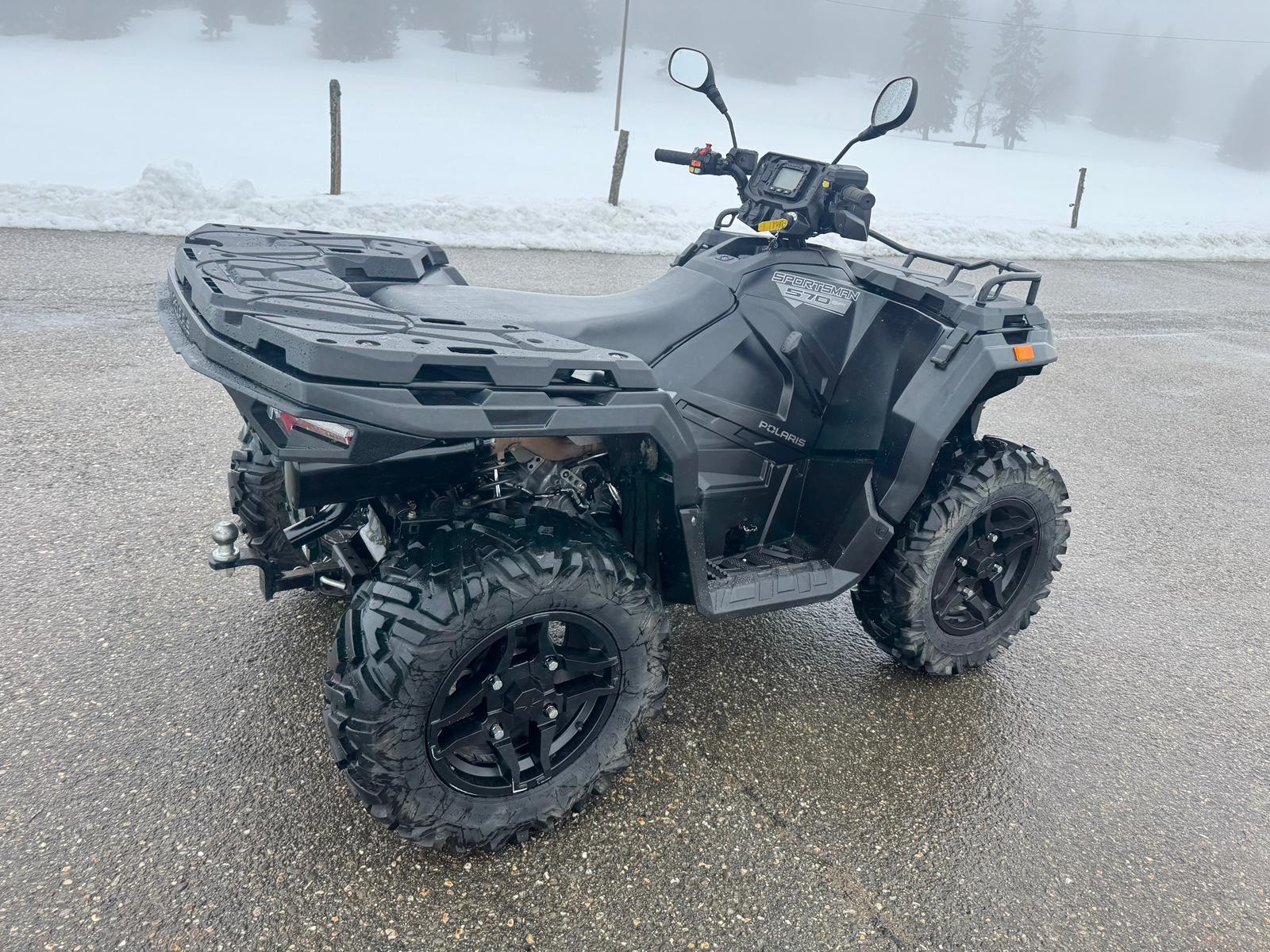 POLARIS Sportsman 570 4x4-image-5