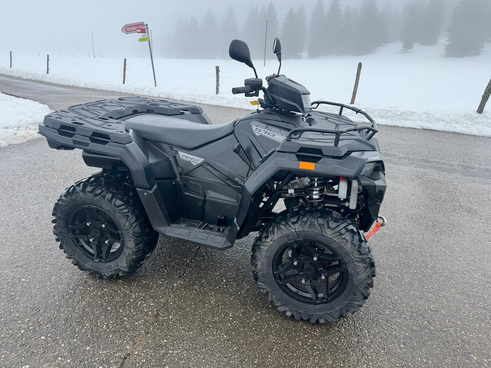 POLARIS Sportsman 570 4x4