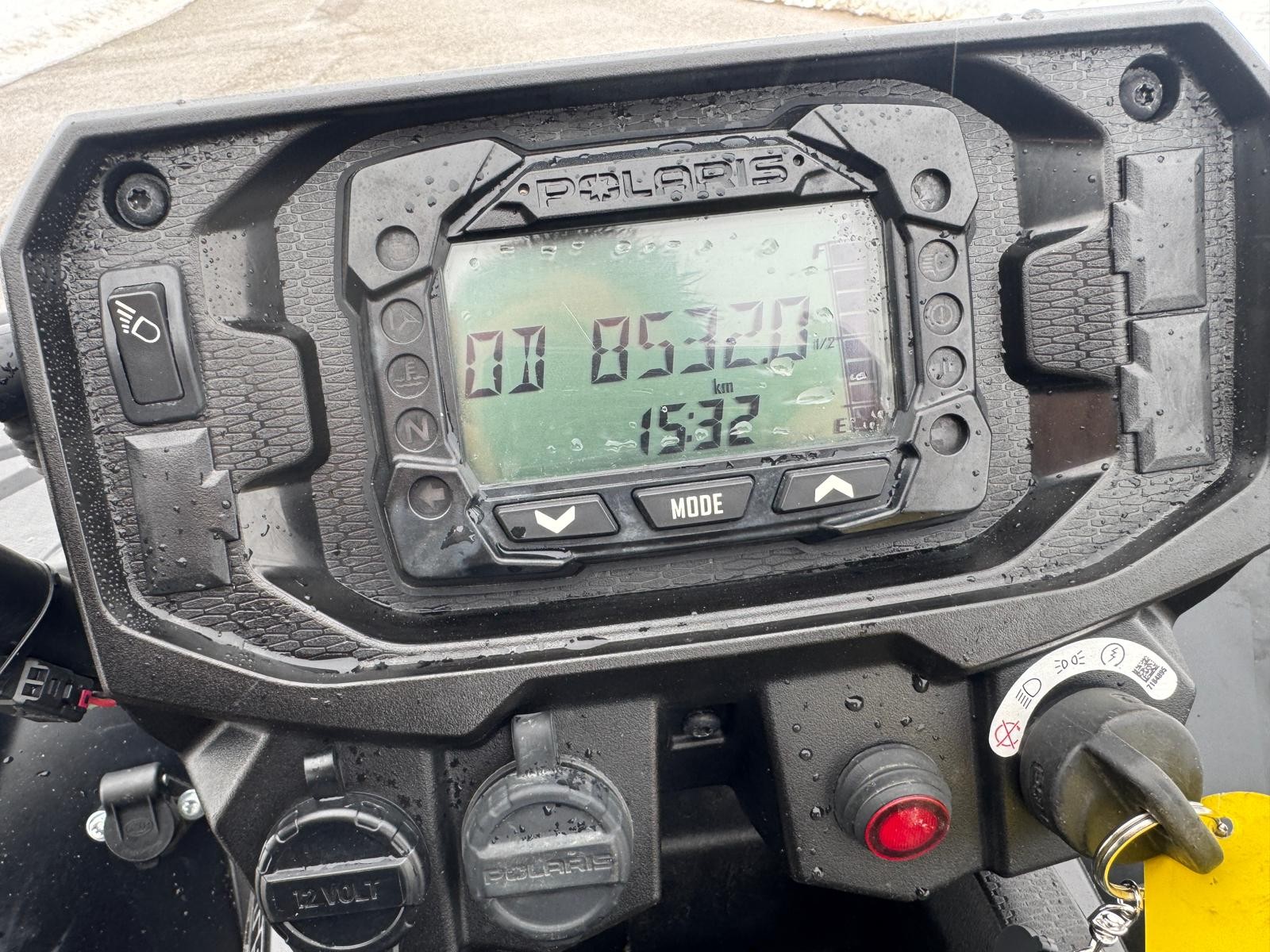 POLARIS Sportsman 570 4x4-image-8