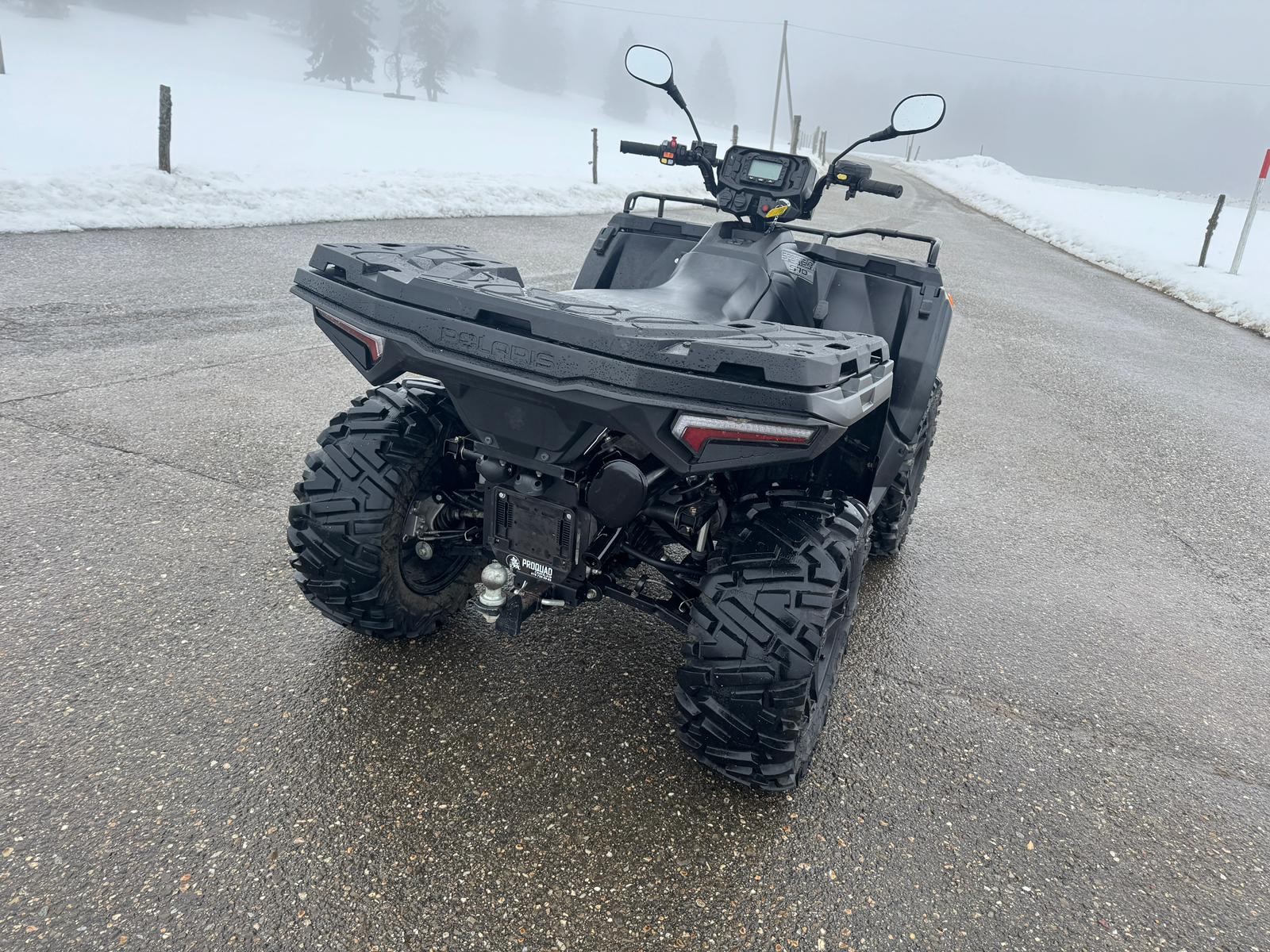 POLARIS Sportsman 570 4x4-image-4