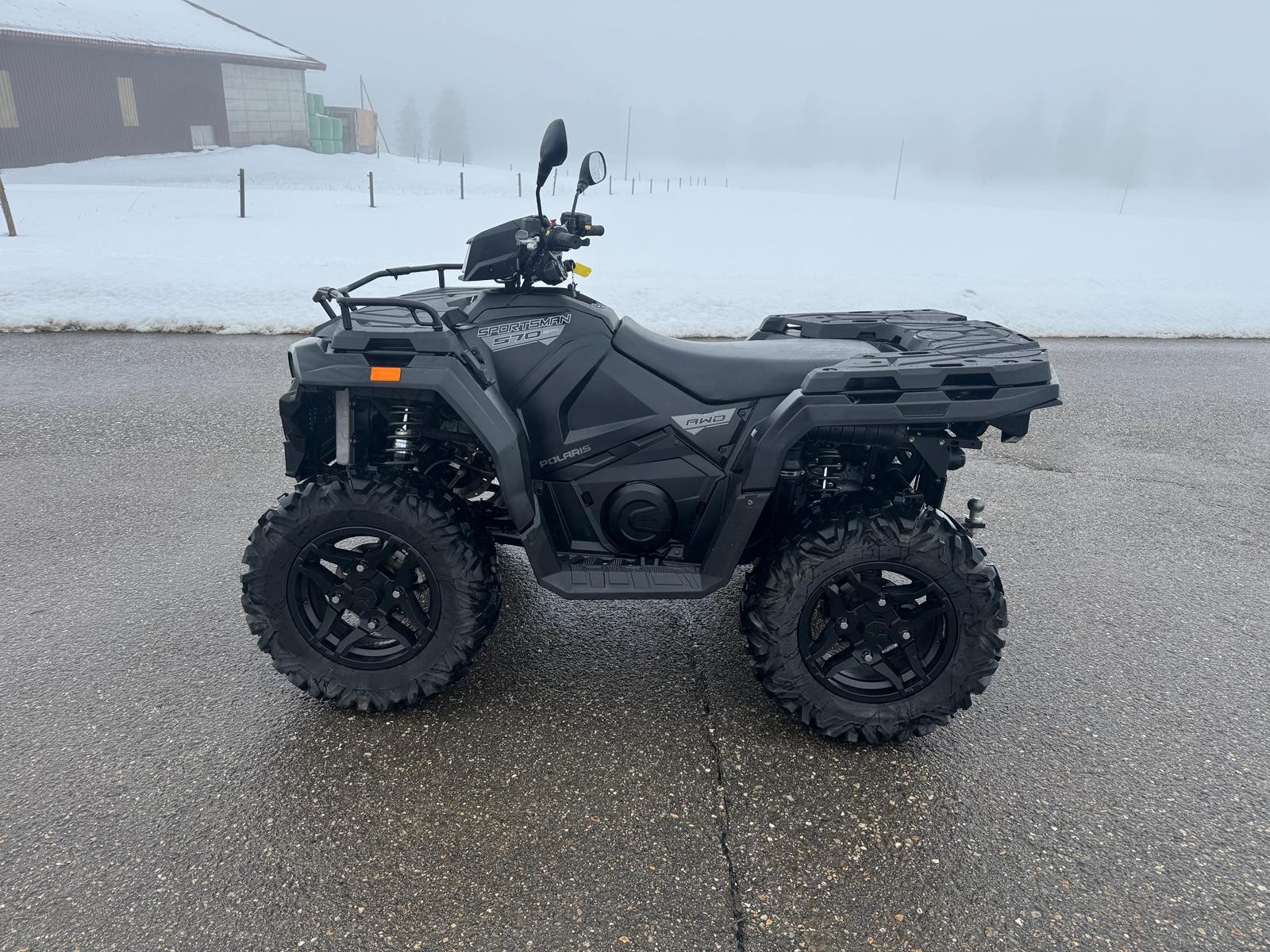 POLARIS Sportsman 570 4x4-image-3