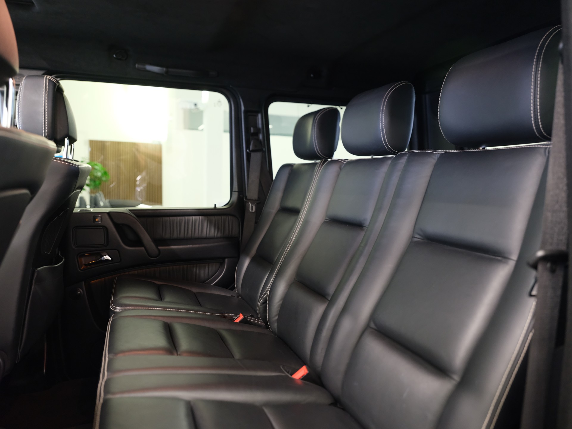 MERCEDES-BENZ G 63 AMG Brabus Speedshift Plus 7G-Tronic *Sonderlackierung* *Schiebedach* *AHK*-image-29
