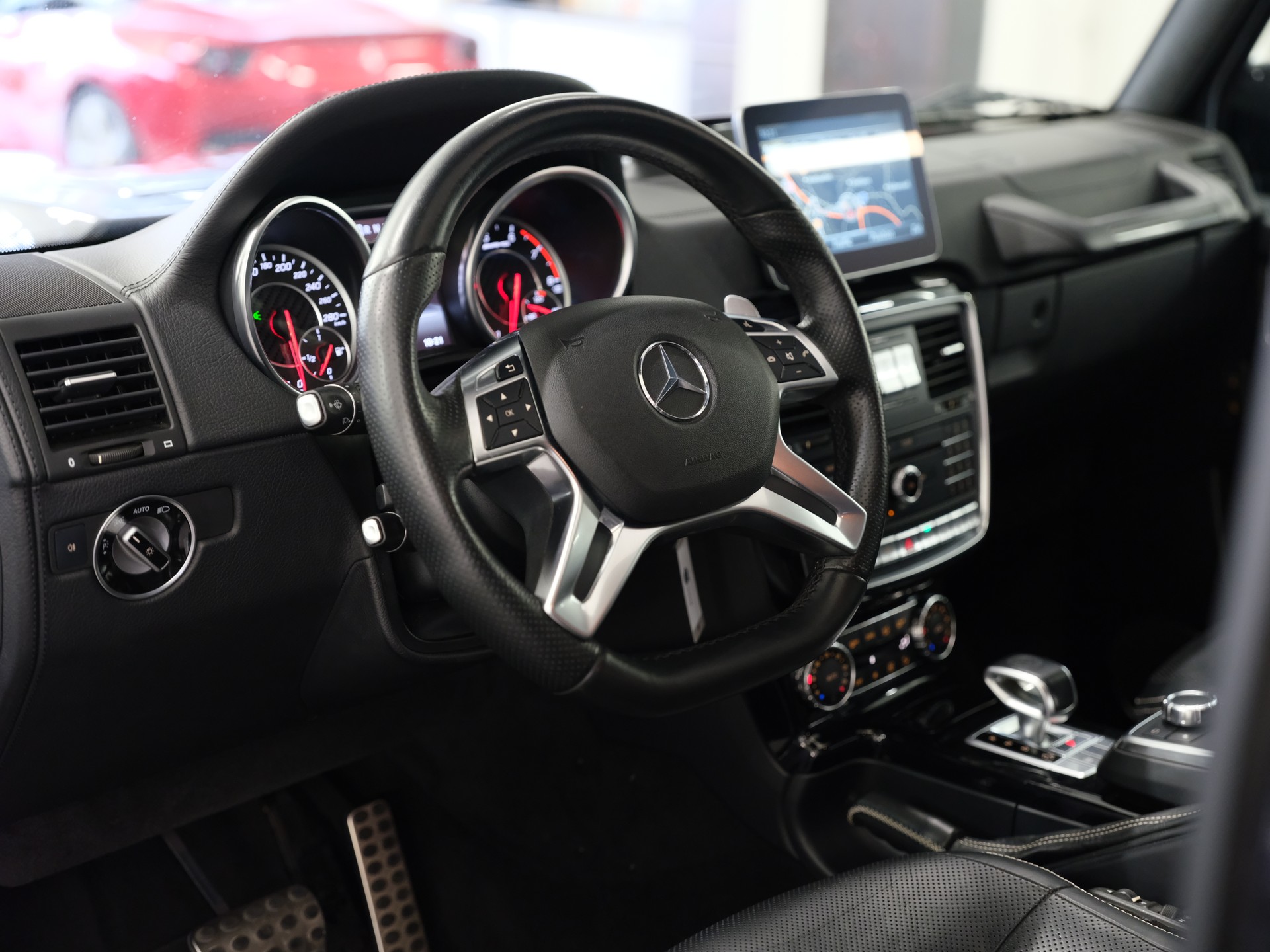 MERCEDES-BENZ G 63 AMG Brabus Speedshift Plus 7G-Tronic *Sonderlackierung* *Schiebedach* *AHK*-image-19