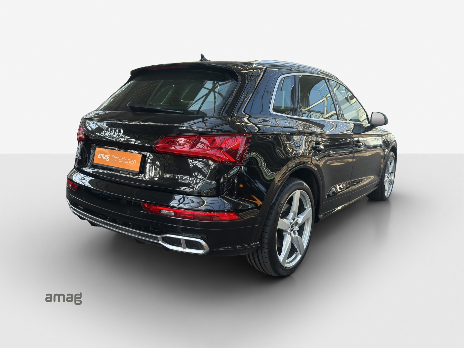 AUDI Q5 55 TFSI e sport quattro-image-5
