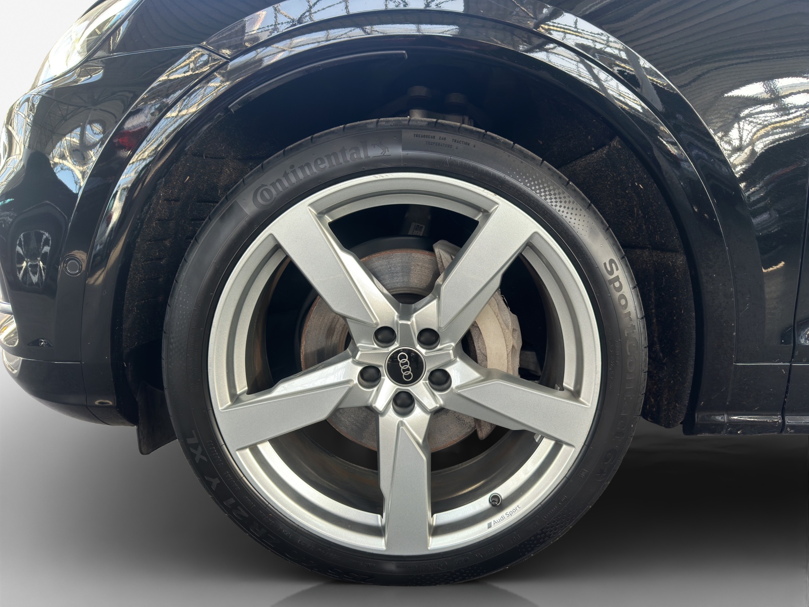 AUDI Q5 55 TFSI e sport quattro-image-16