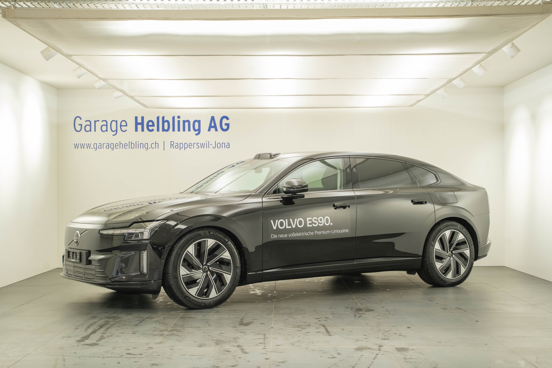 VOLVO ES90 Ultra-image-0