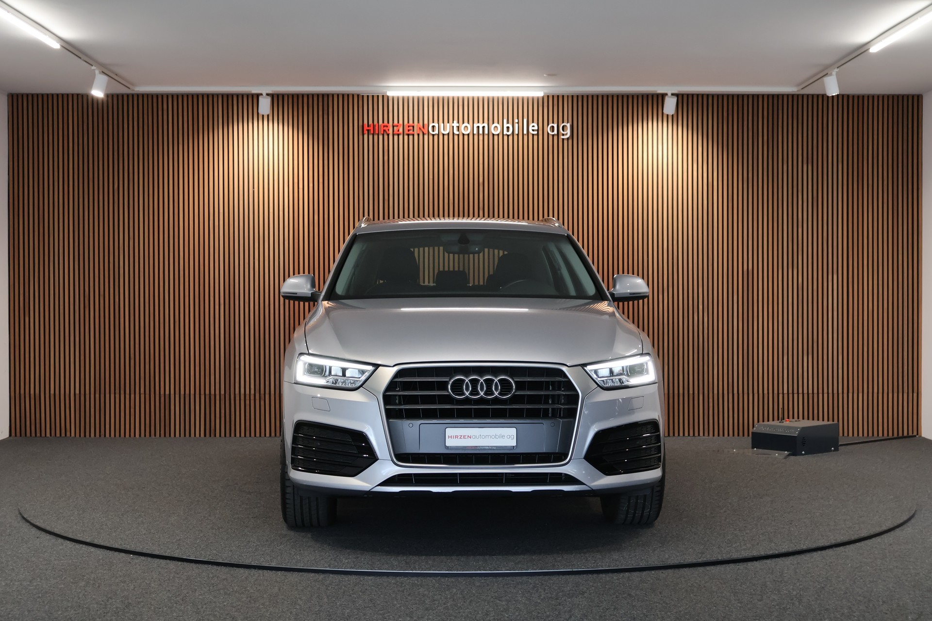 AUDI Q3 1.4 TFSI sport S-tronic-image-7