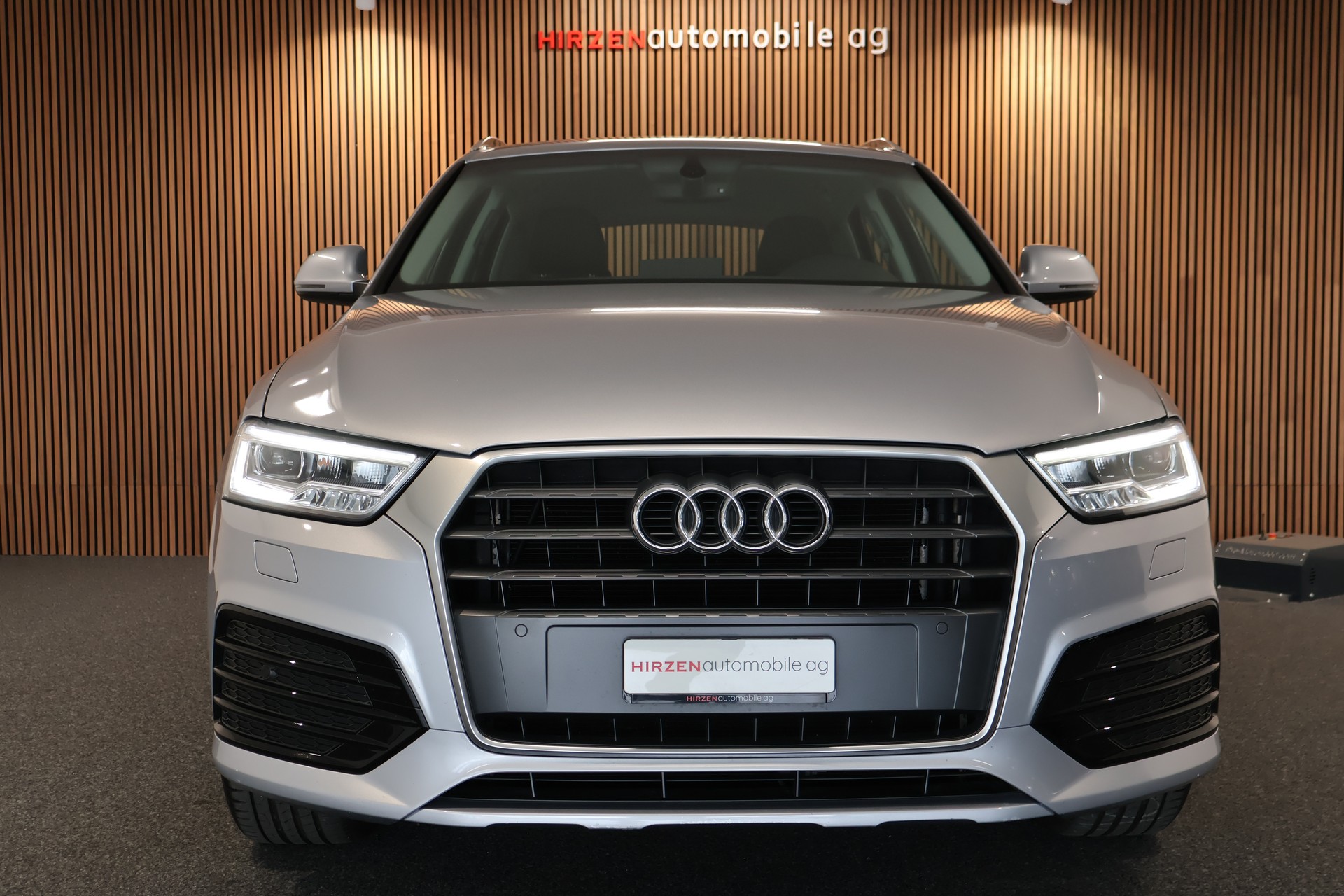 AUDI Q3 1.4 TFSI sport S-tronic-image-31