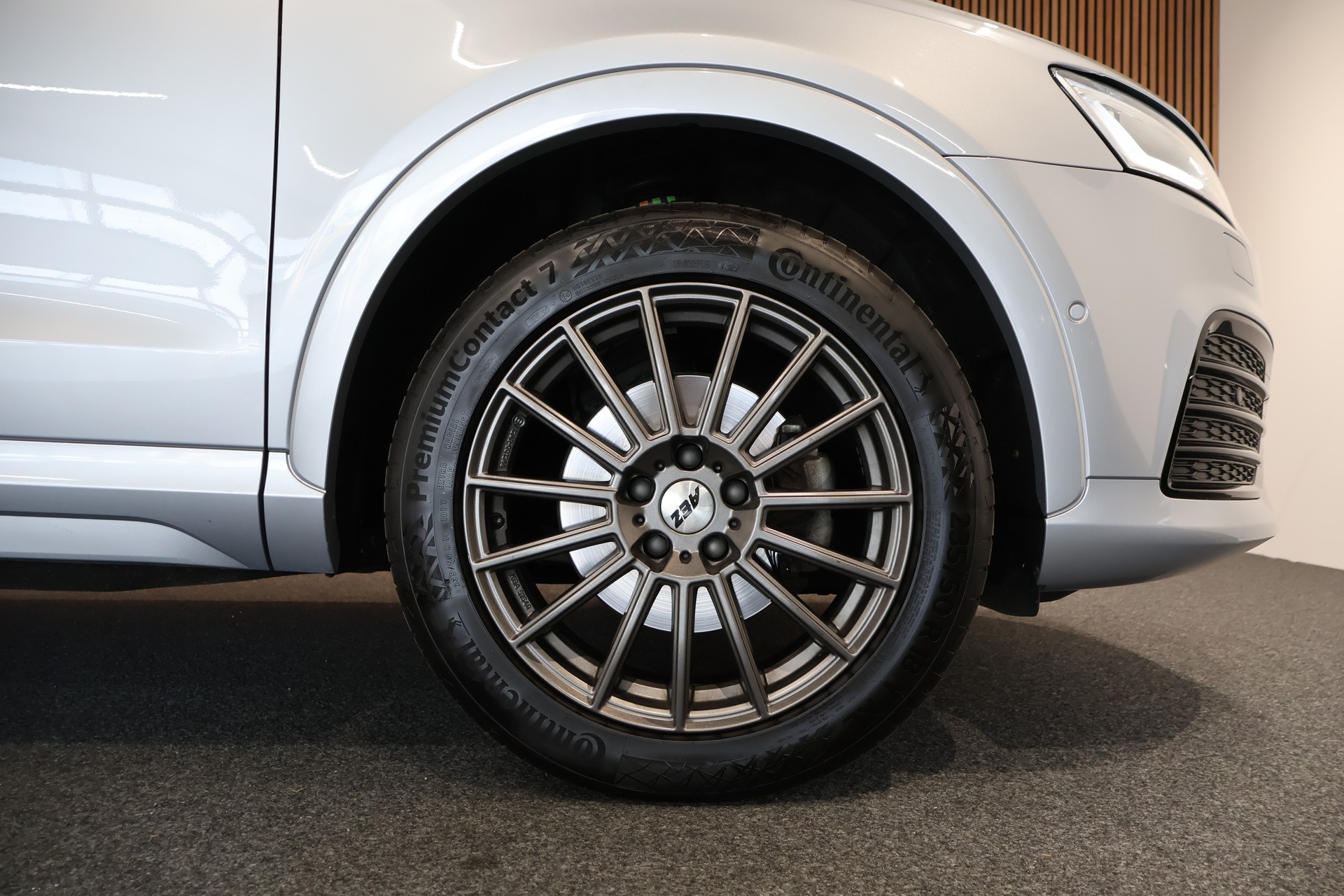 AUDI Q3 1.4 TFSI sport S-tronic-image-29