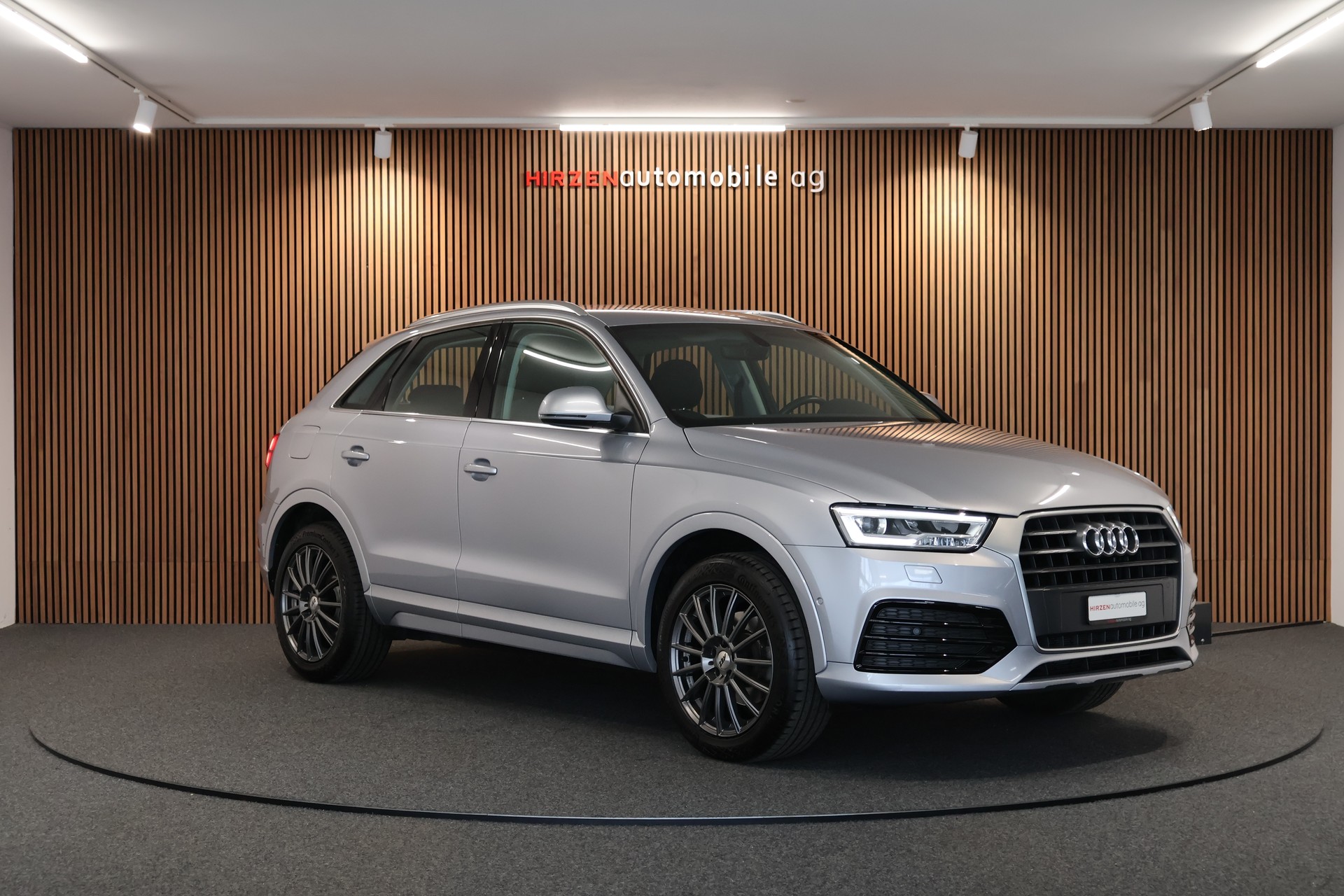 AUDI Q3 1.4 TFSI sport S-tronic-image-6