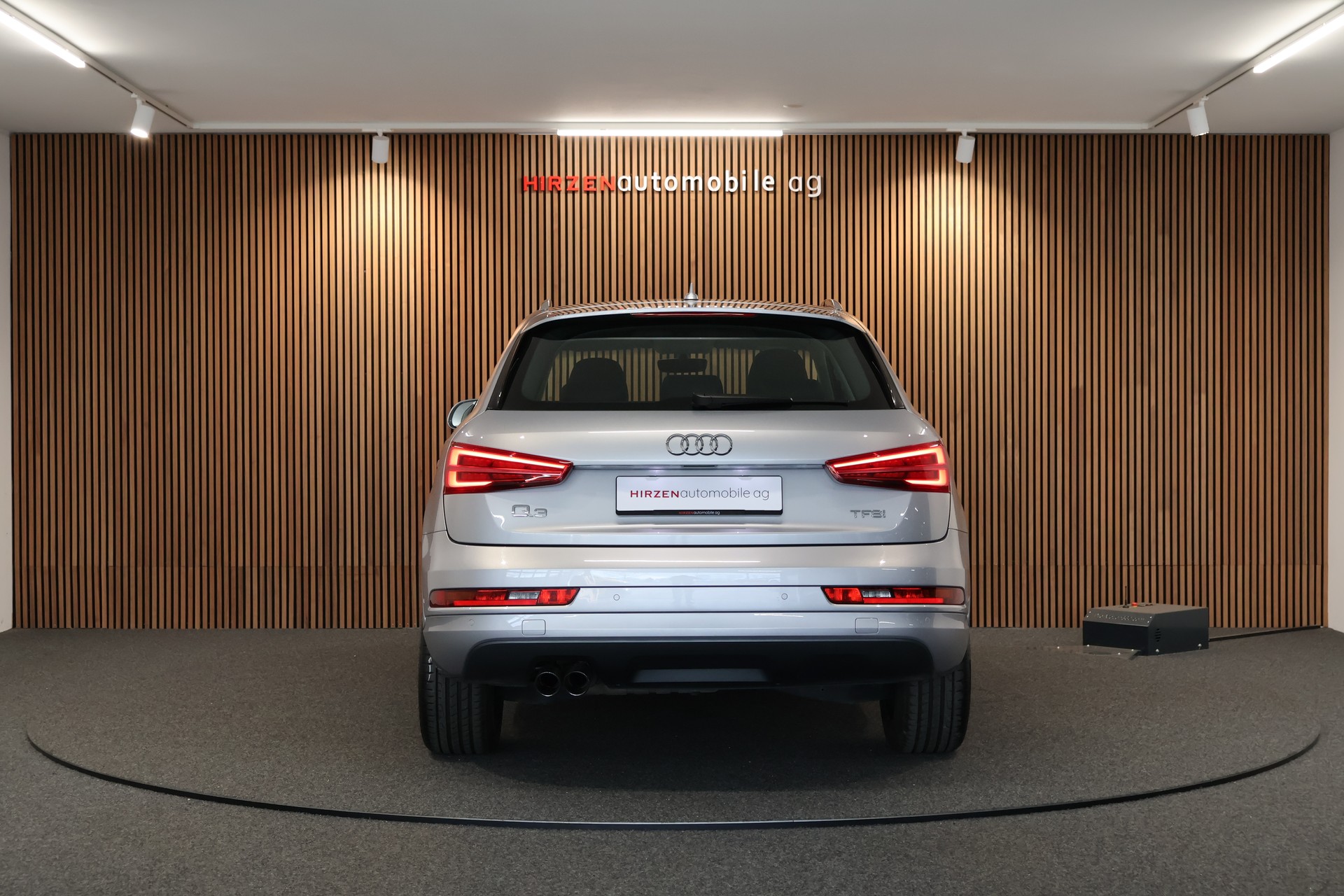 AUDI Q3 1.4 TFSI sport S-tronic-image-3