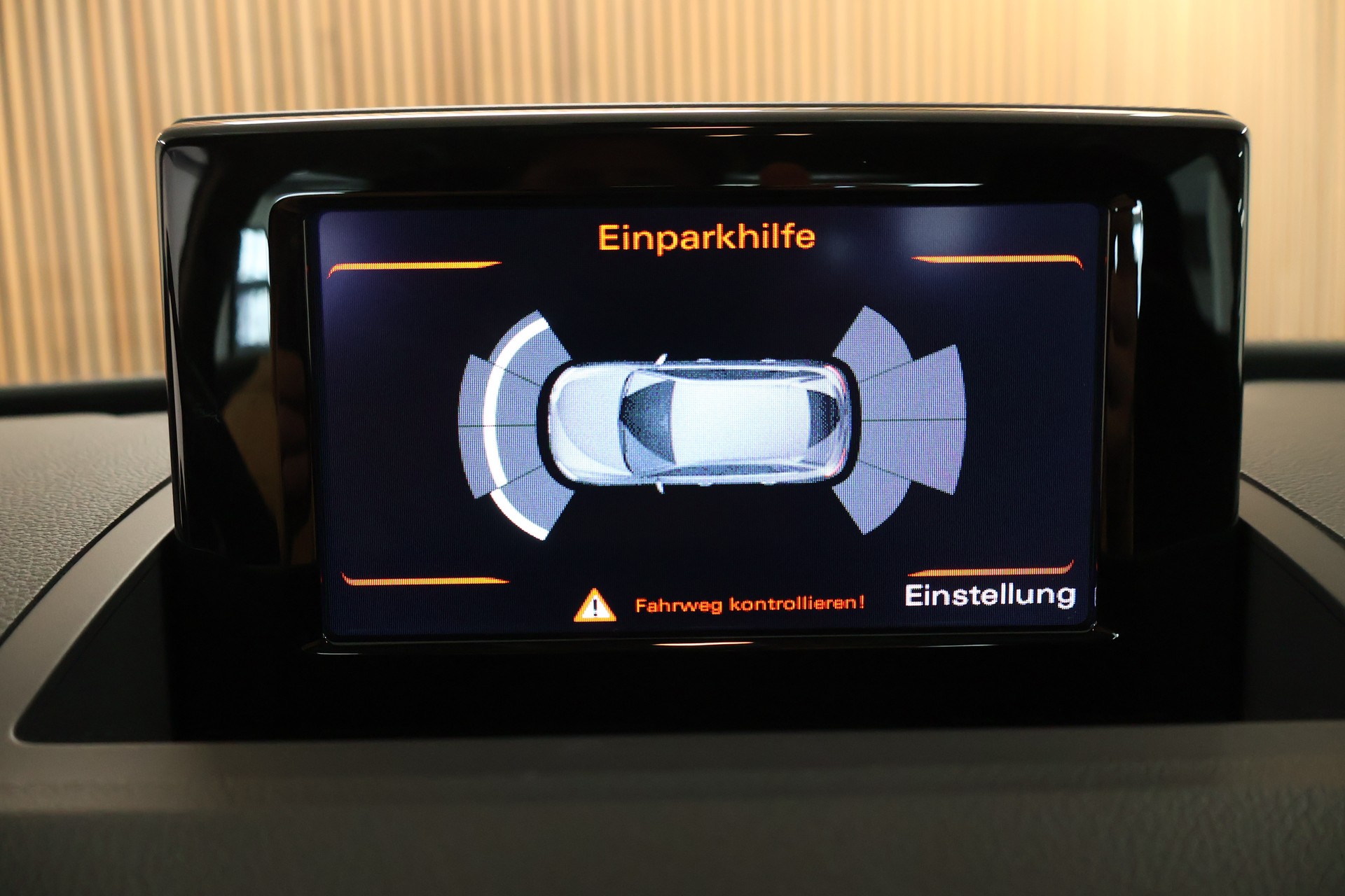 AUDI Q3 1.4 TFSI sport S-tronic-image-22