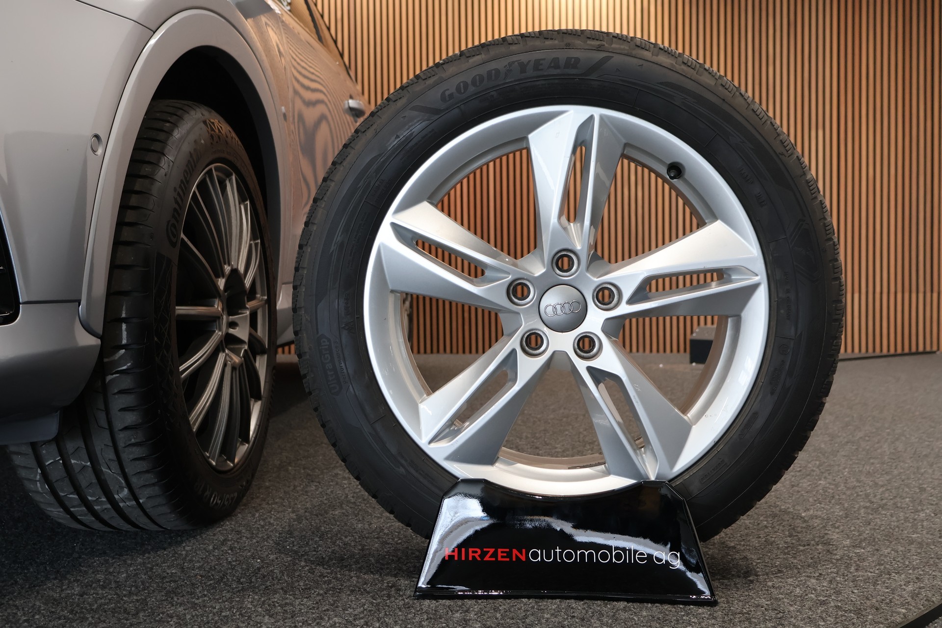 AUDI Q3 1.4 TFSI sport S-tronic-image-30