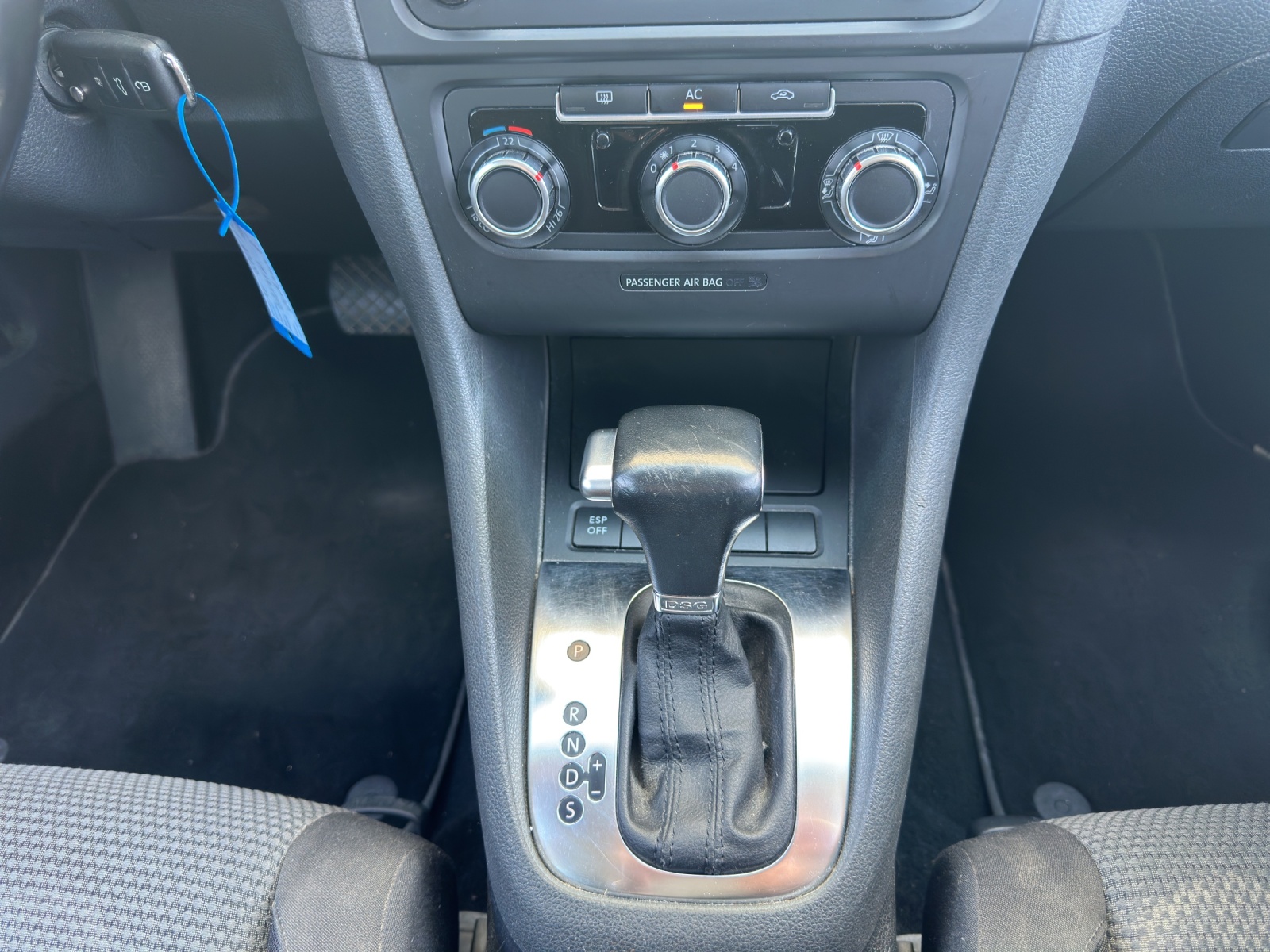 VW Golf 1.4 TSI Highline-image-11