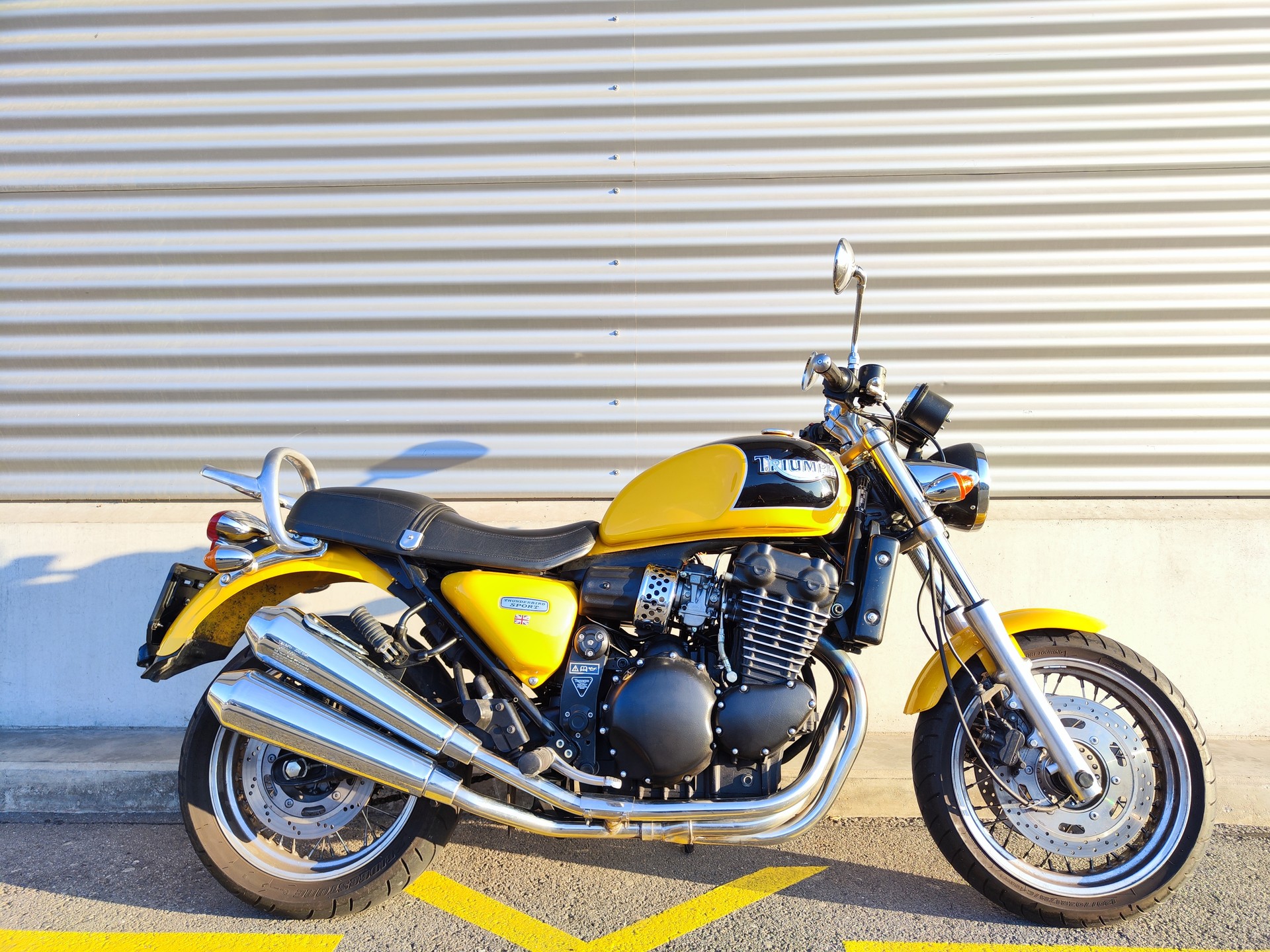 TRIUMPH Thunderbird 900 Sport