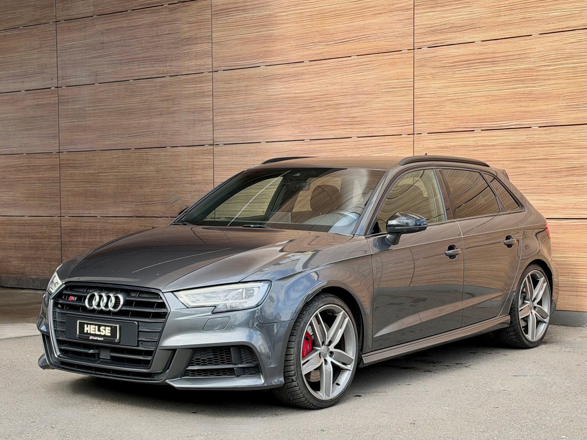AUDI S3 Sportback 2.0 TFSI quattro S-tronic - Daytonagrau -