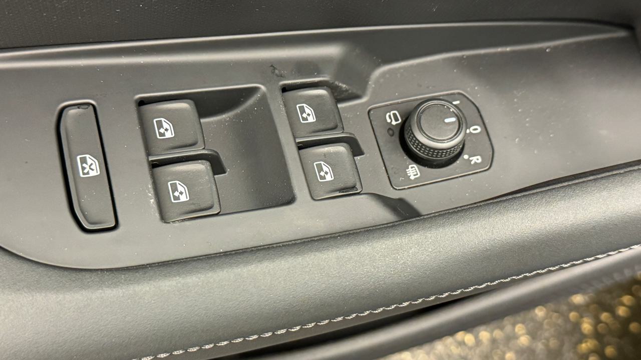 CUPRA Terramar 1.5 eHybrid DSG-image-8