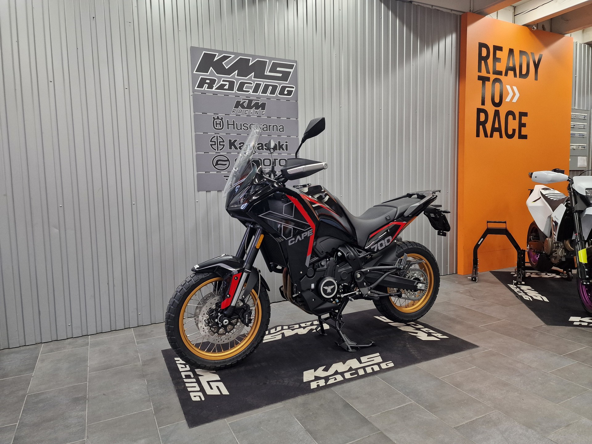 MOTO MORINI X-Cape 700 (35 kW)-image-5