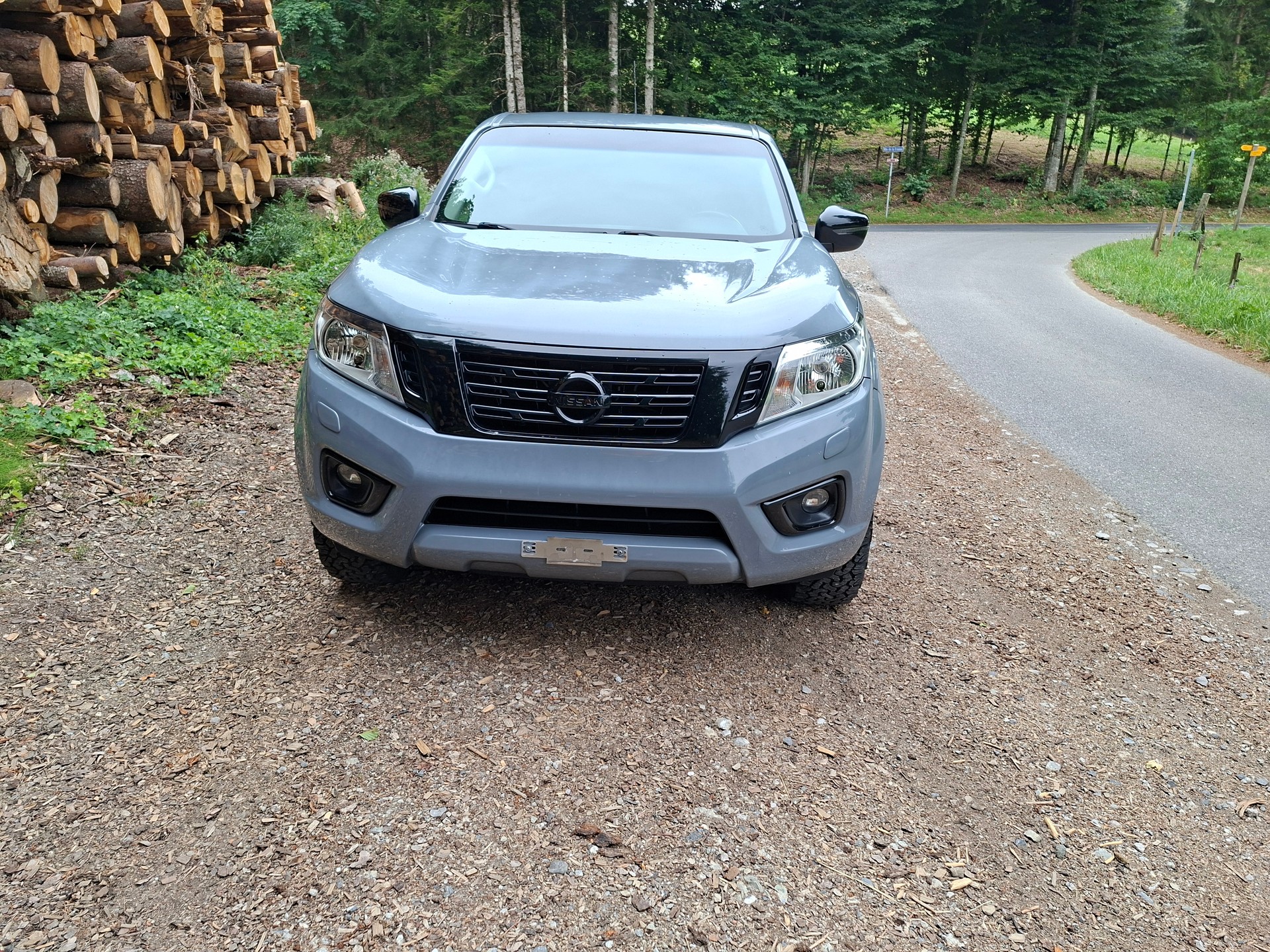 NISSAN Navara King Cab Acenta 2.3 dCi 4WD-image-0
