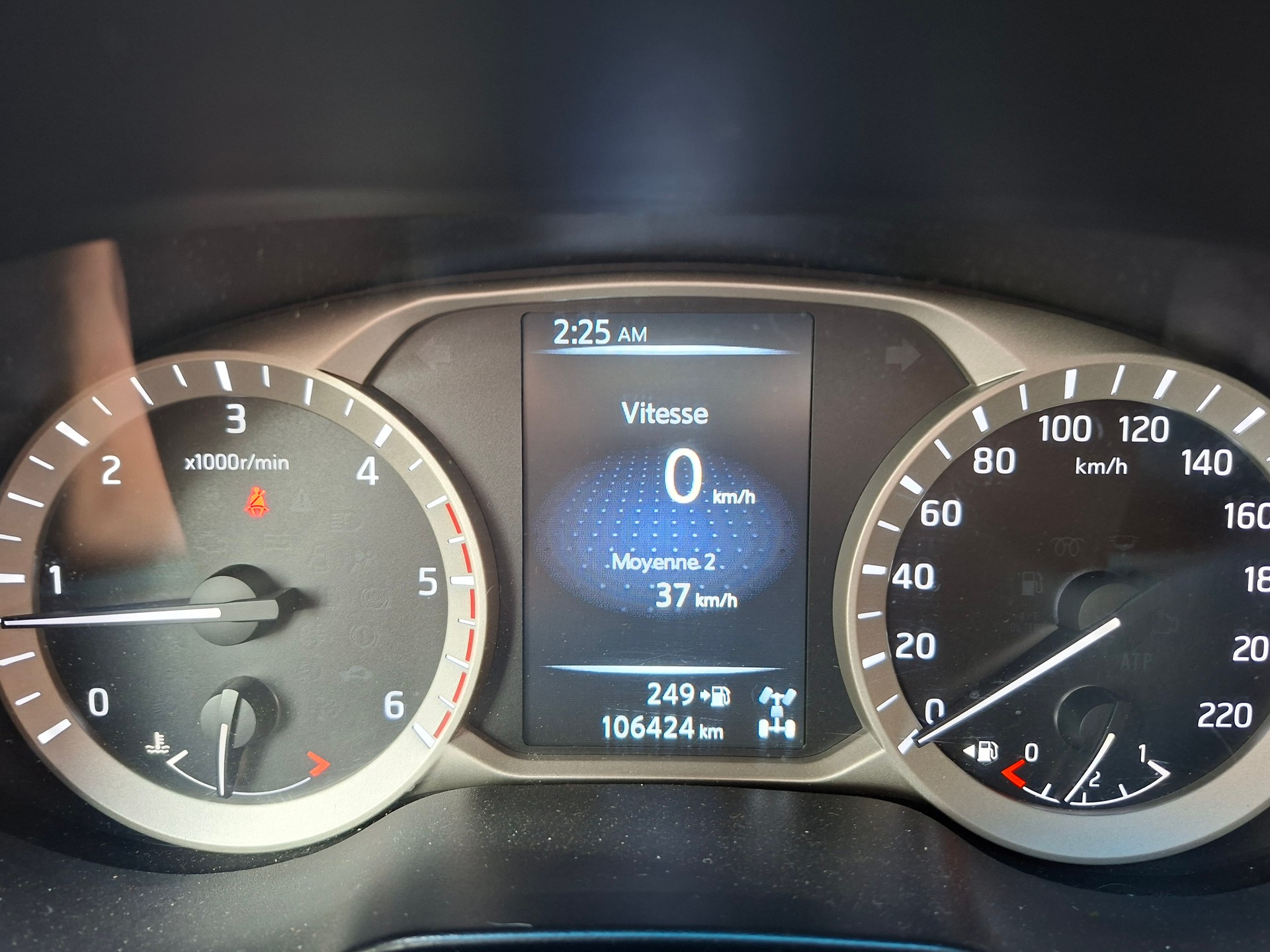 NISSAN Navara King Cab Acenta 2.3 dCi 4WD-image-1