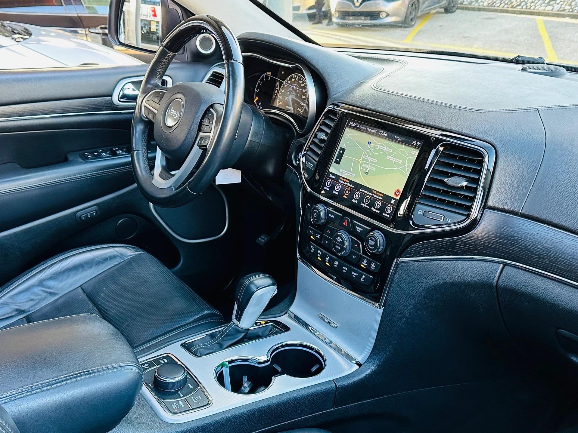 JEEP Grand Cherokee 3.0 CRD Summit Automatic-image-14