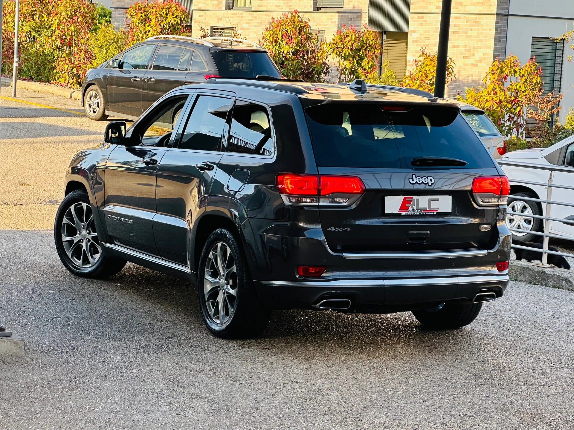 JEEP Grand Cherokee 3.0 CRD Summit Automatic-image-11