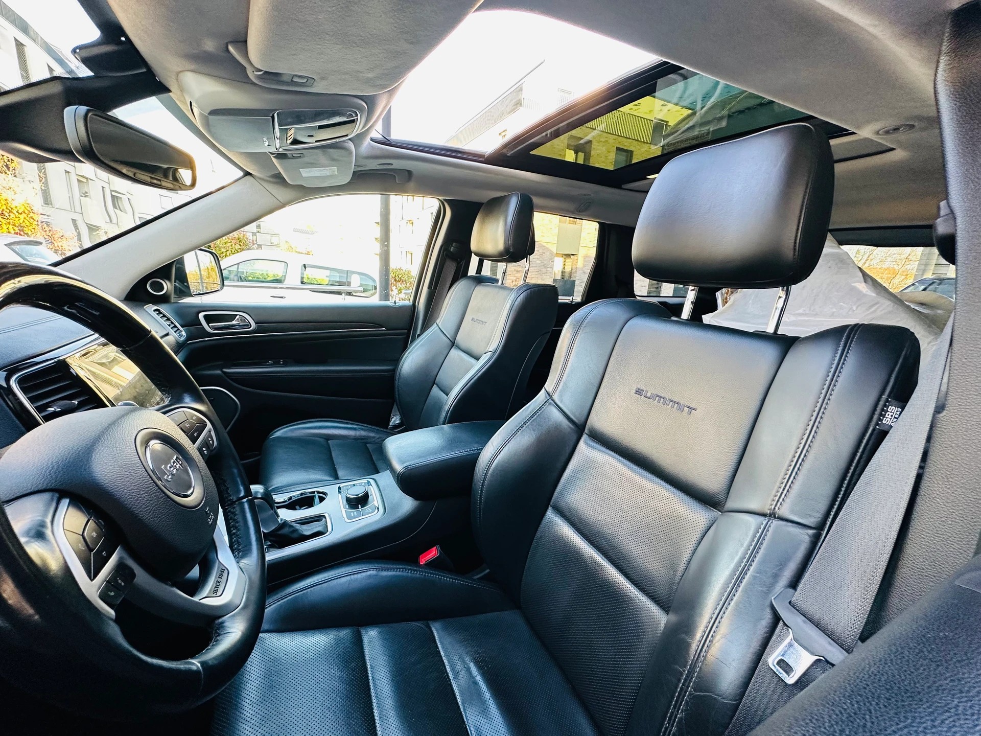JEEP Grand Cherokee 3.0 CRD Summit Automatic-image-15