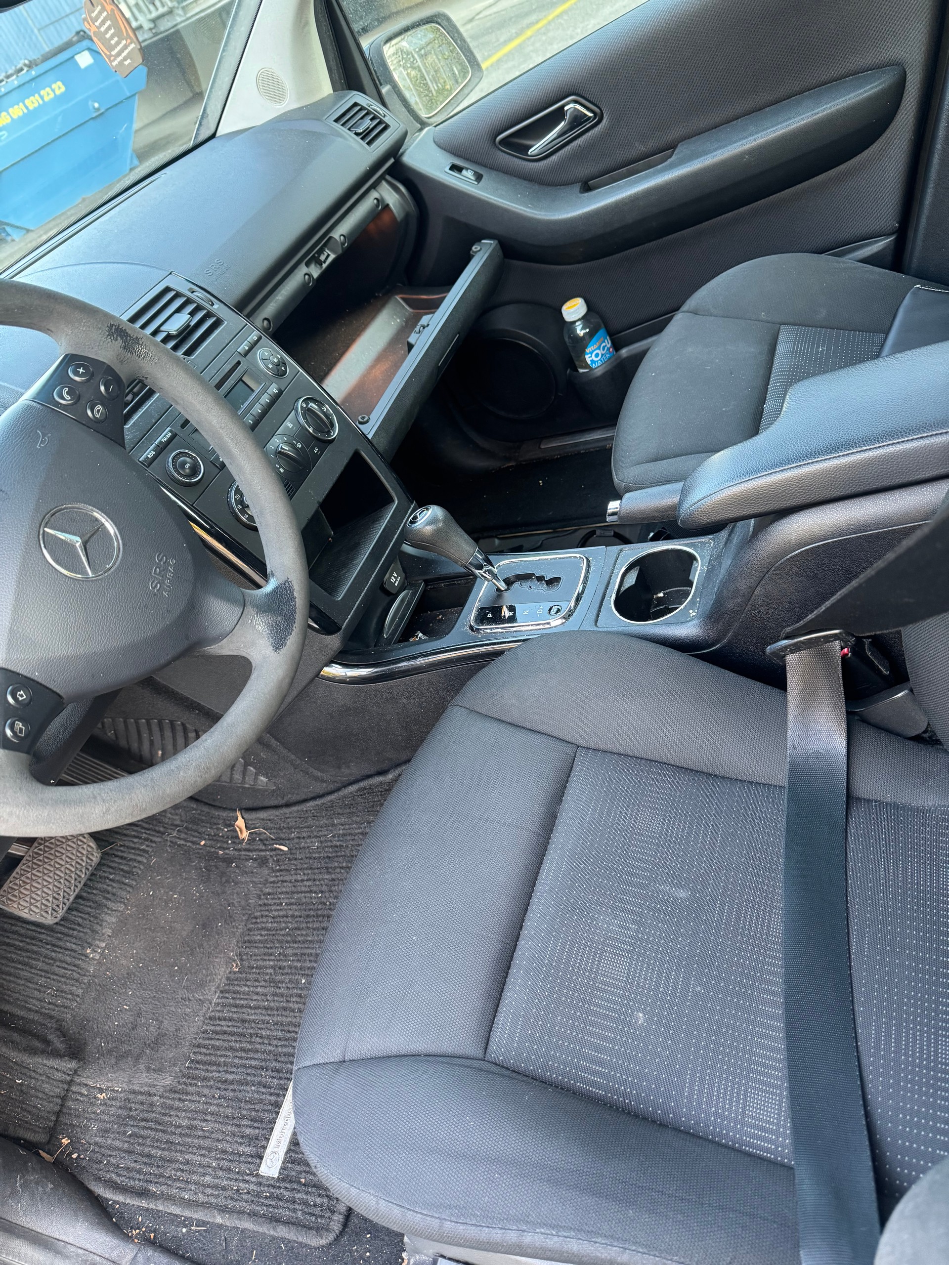 MERCEDES-BENZ A 160 CDI my first star Autotronic-image-4