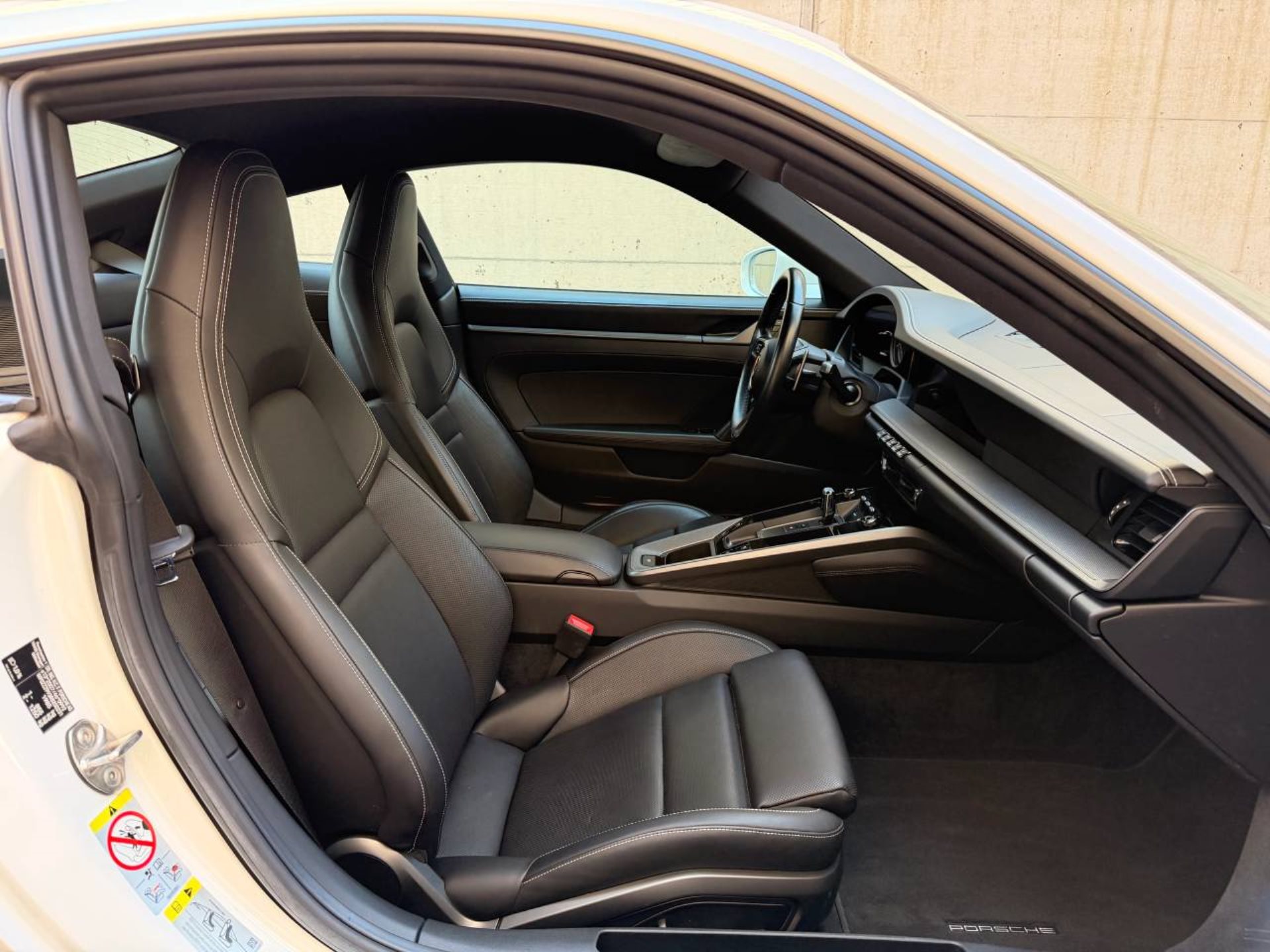 PORSCHE 911 Carrera 4 (MY24)-image-21