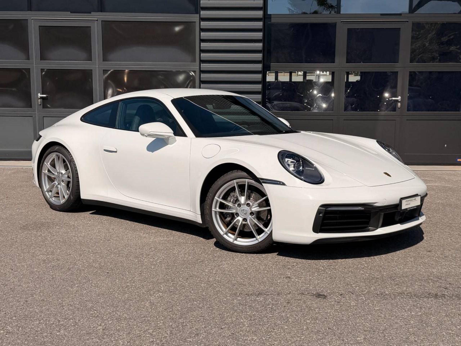 PORSCHE 911 Carrera 4 (MY24)-image-8