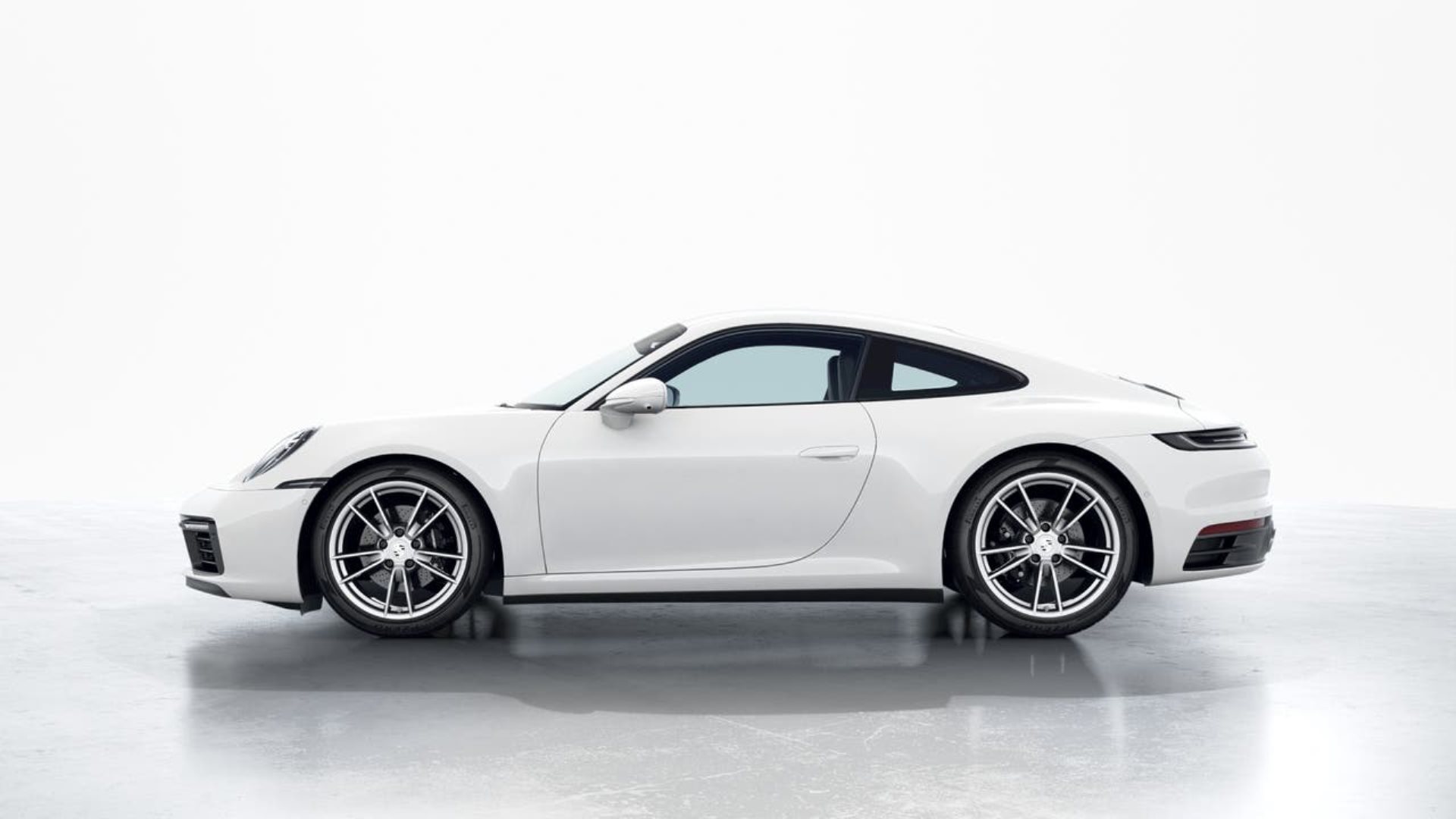 PORSCHE 911 Carrera 4 (MY24)-showroom-element-1