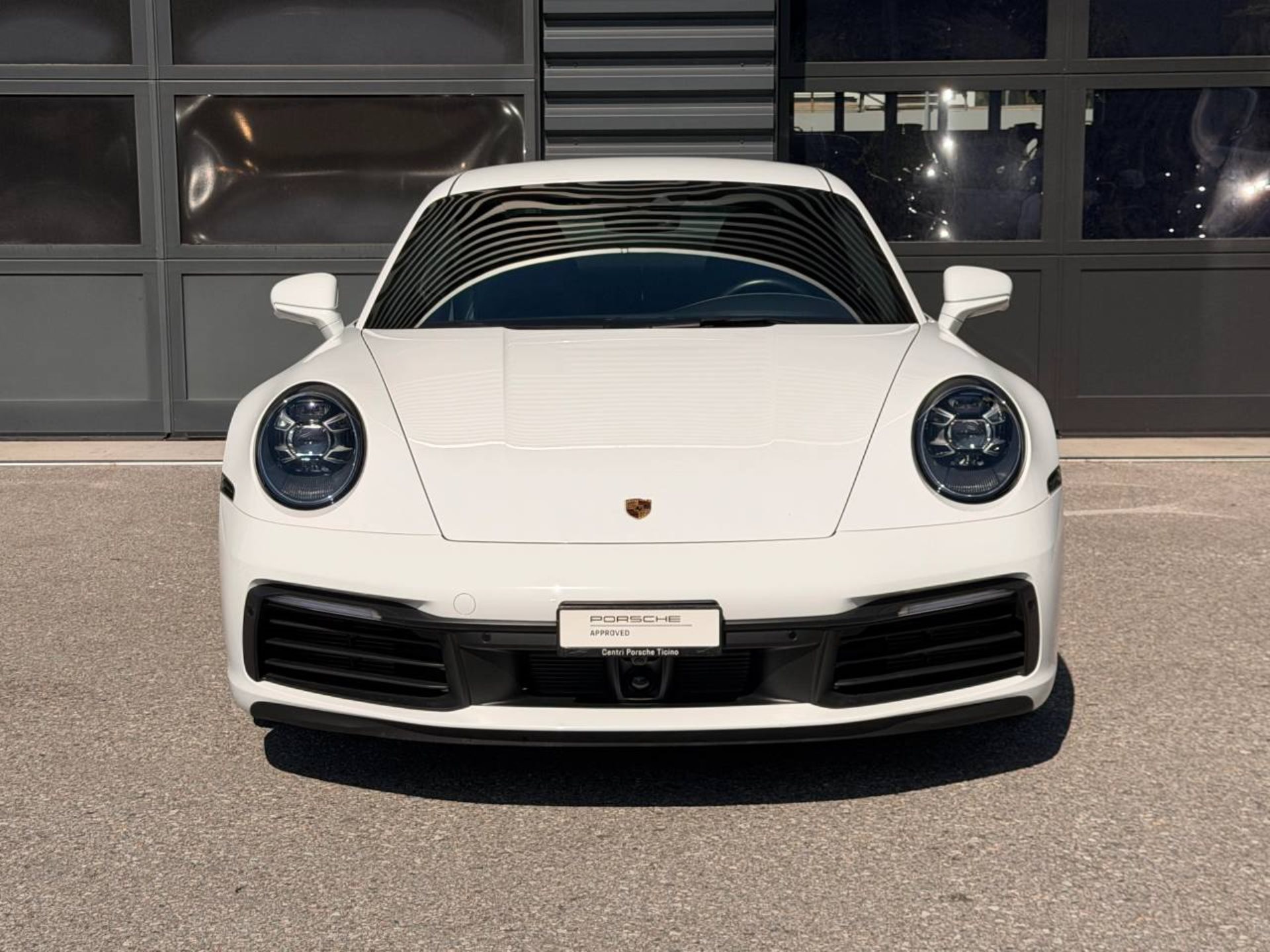 PORSCHE 911 Carrera 4 (MY24)-image-9
