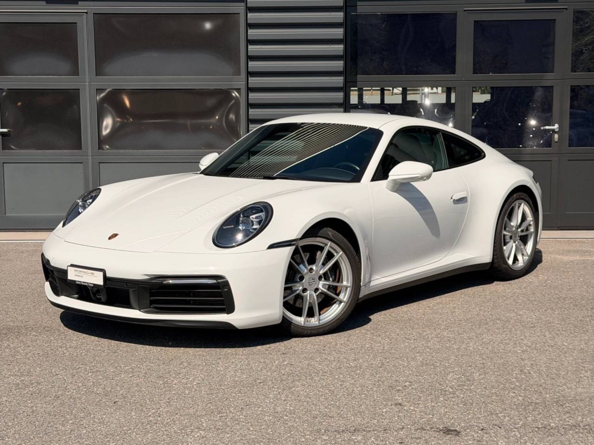 PORSCHE 911 Carrera 4 (MY24)-image-0