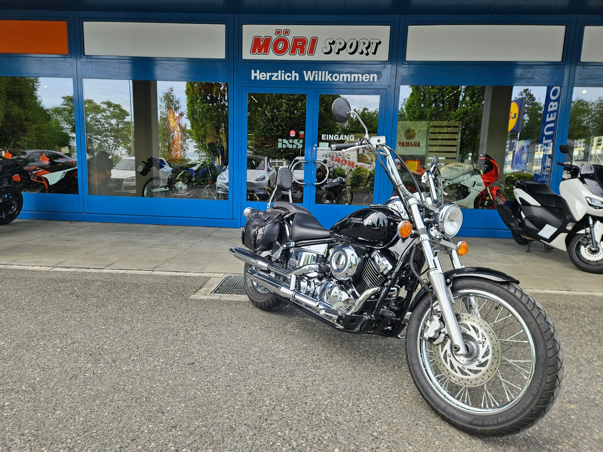 YAMAHA XVS 650 Drag Star (25kW)-showroom-element-1