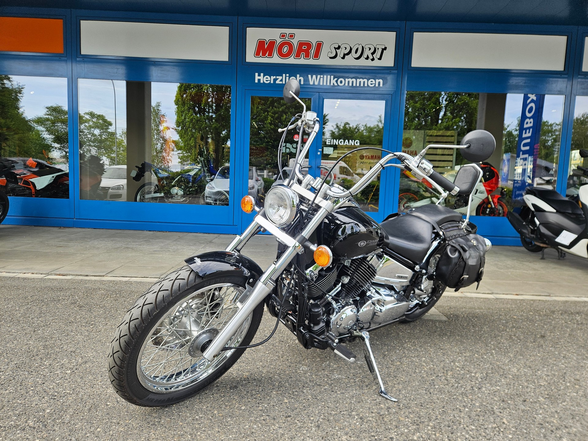 YAMAHA XVS 650 Drag Star (25kW)-showroom-element-2