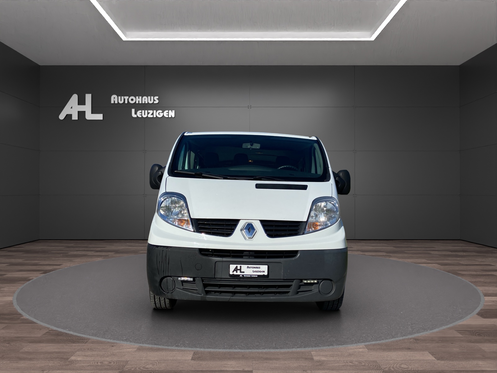RENAULT Trafic 2.0 dCi 90 2.7t L1H1-image-7