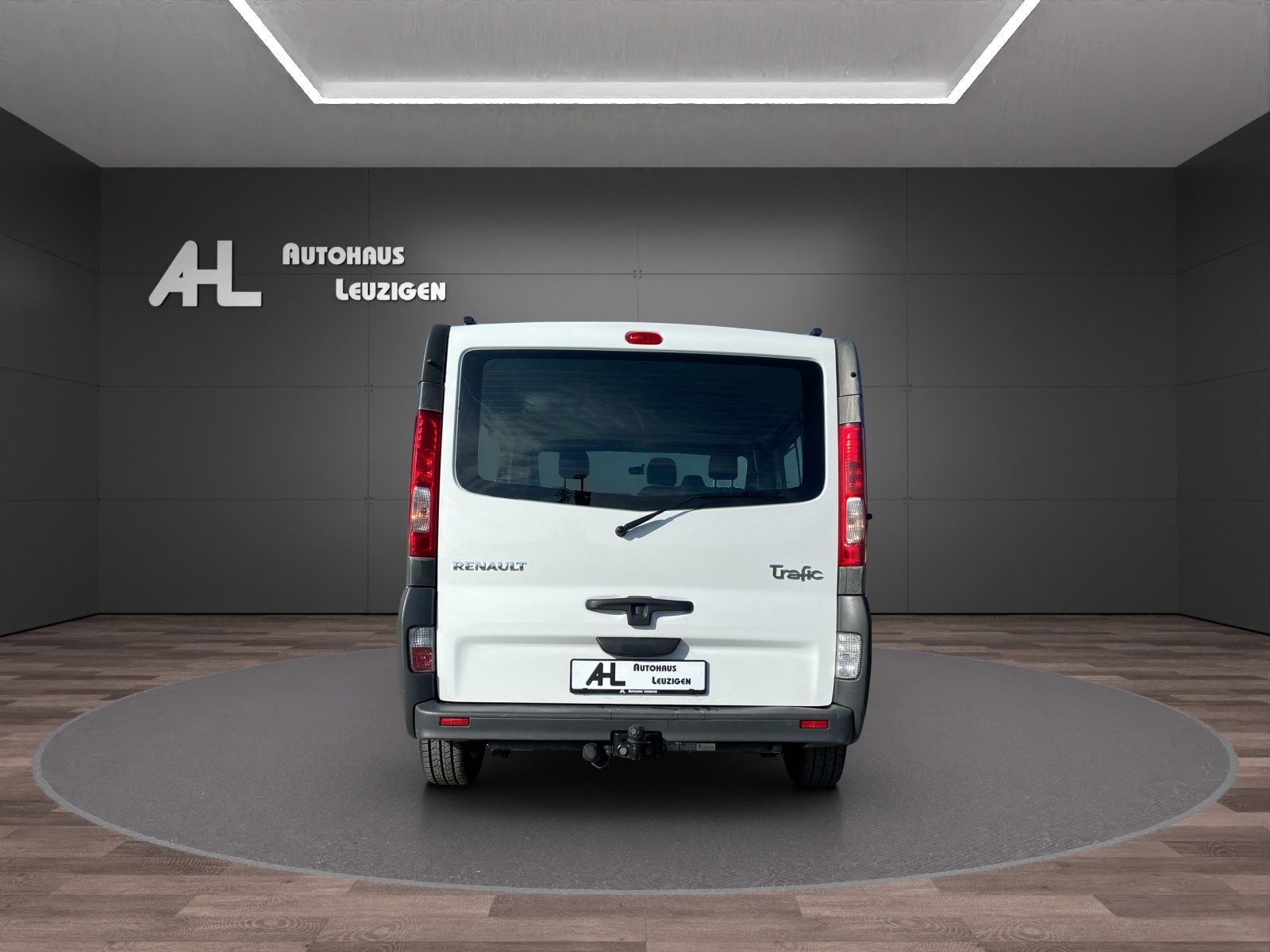 RENAULT Trafic 2.0 dCi 90 2.7t L1H1-image-3