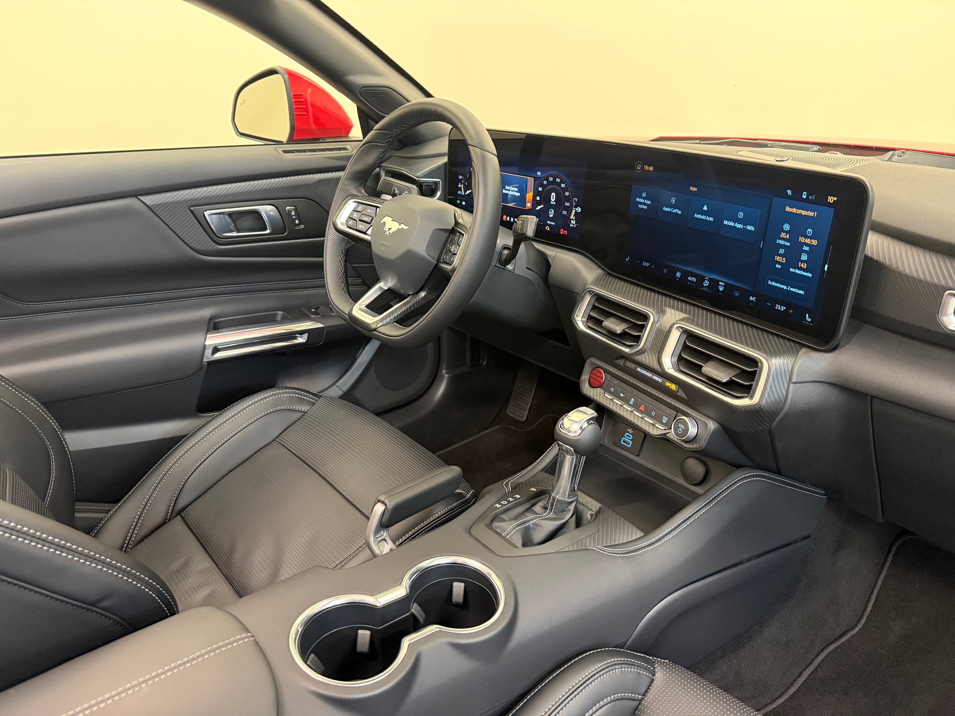FORD Mustang Convertible 5.0 V8 GT Automat-image-26
