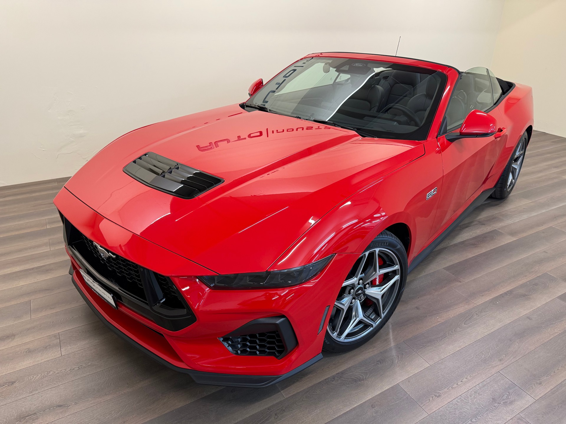 FORD Mustang Convertible 5.0 V8 GT Automat-showroom-element-1