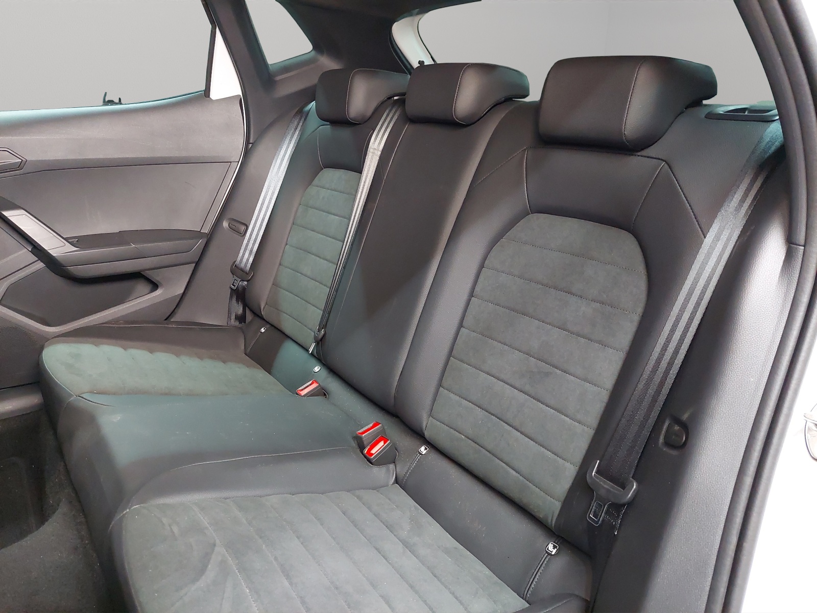 SEAT Ibiza 1.0 EcoTSI FR DSG-image-7
