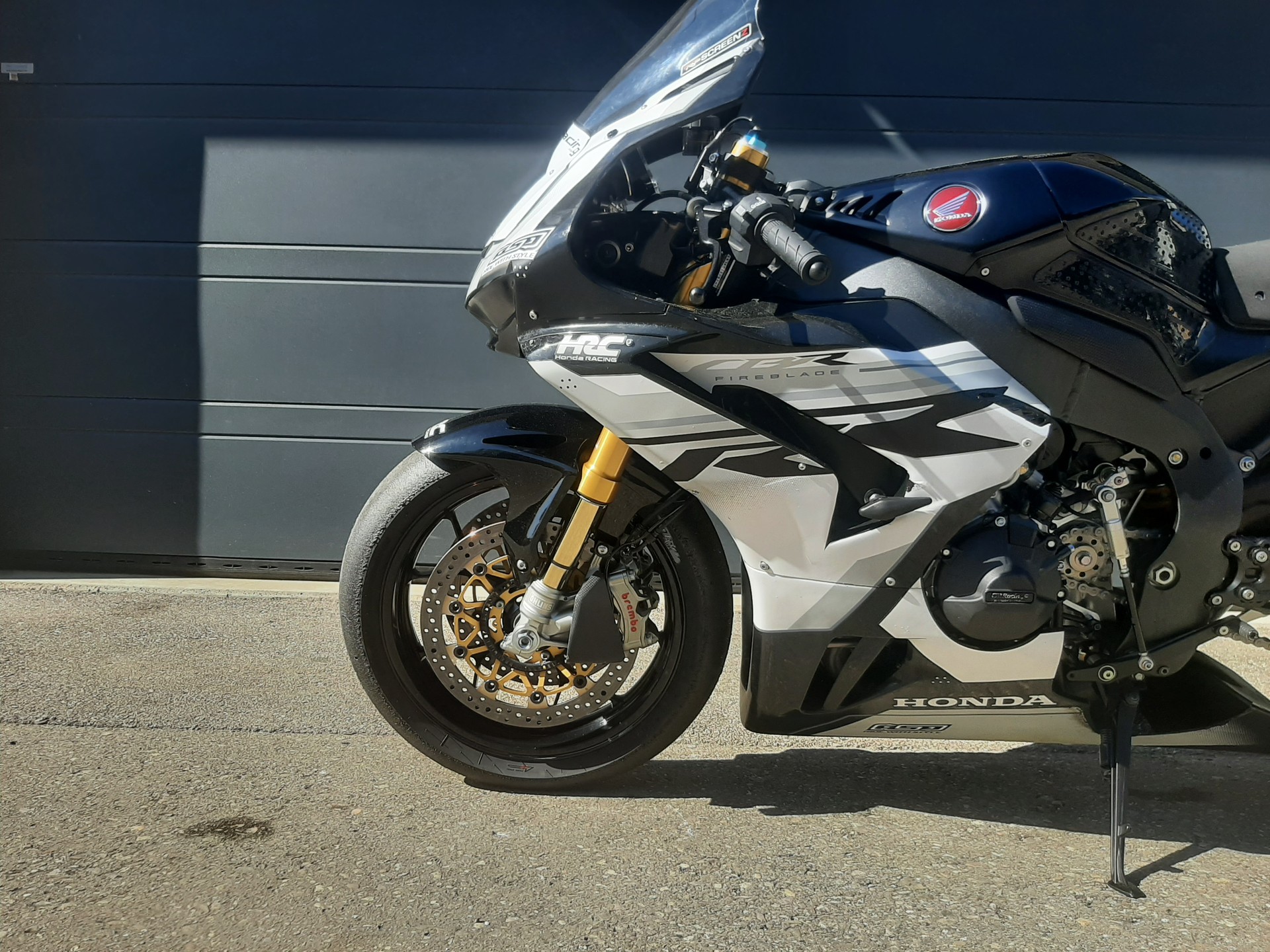 HONDA CBR 1000 RR-R SP-image-7