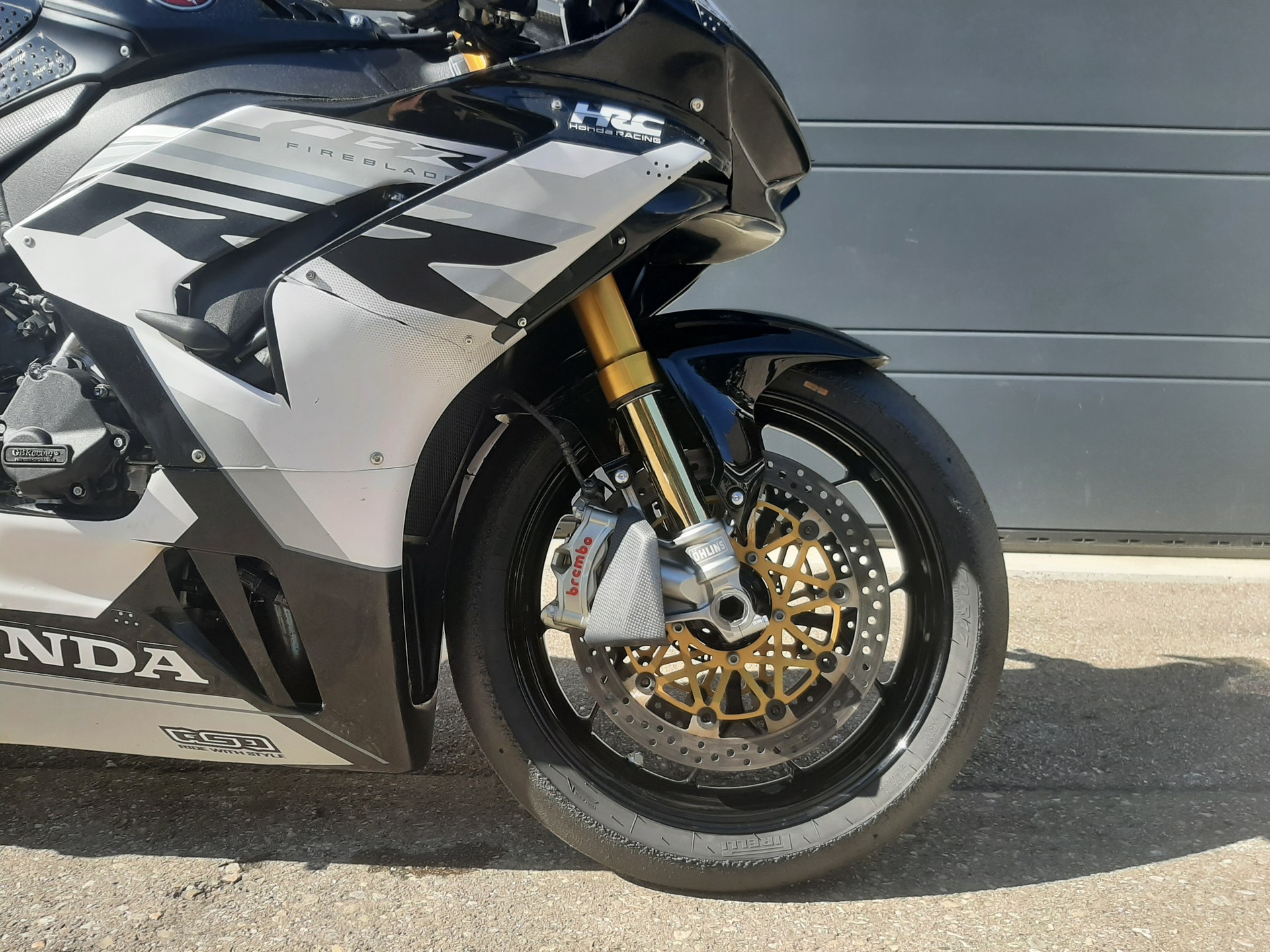HONDA CBR 1000 RR-R SP-showroom-element-2