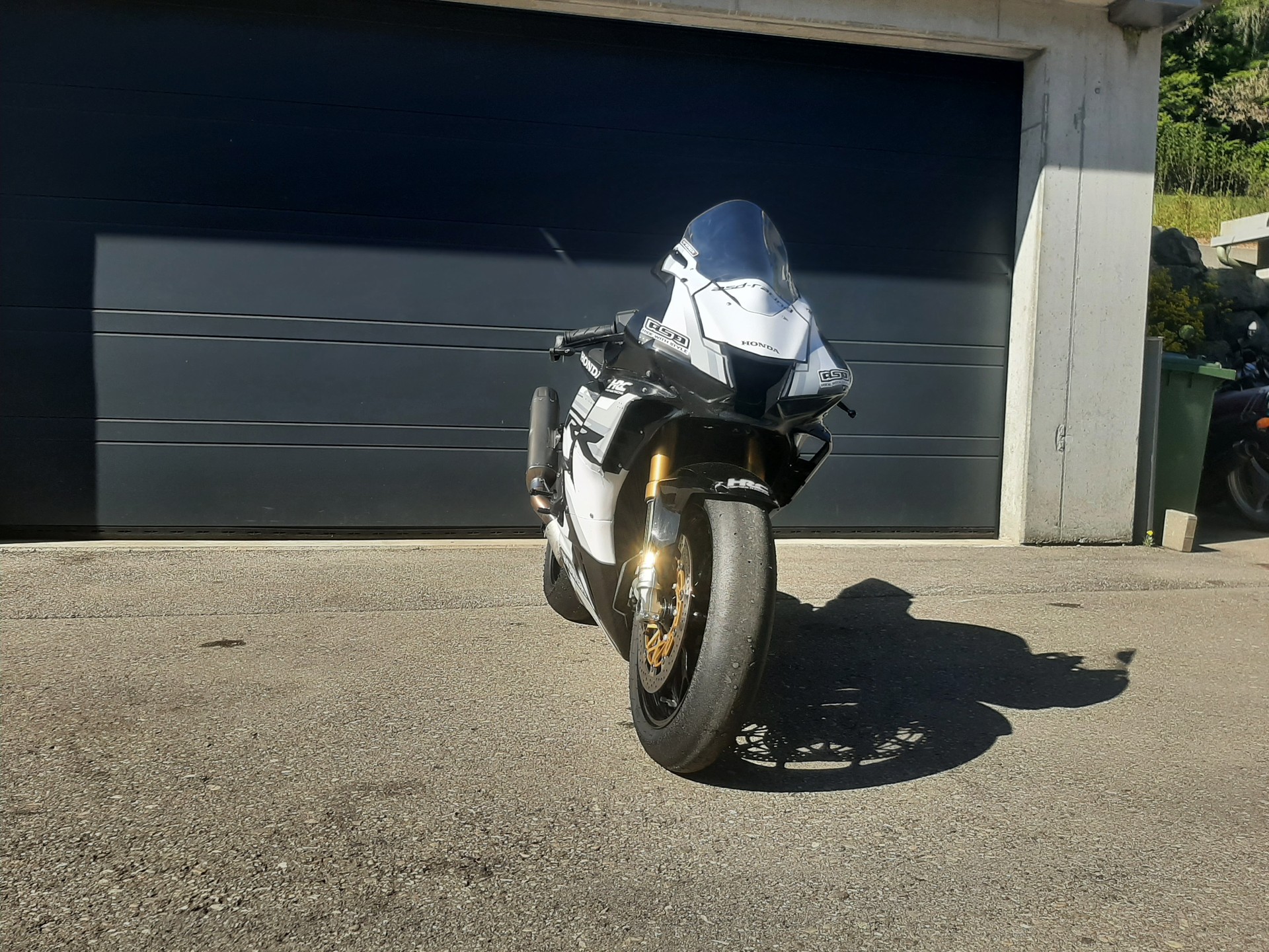 HONDA CBR 1000 RR-R SP-image-5