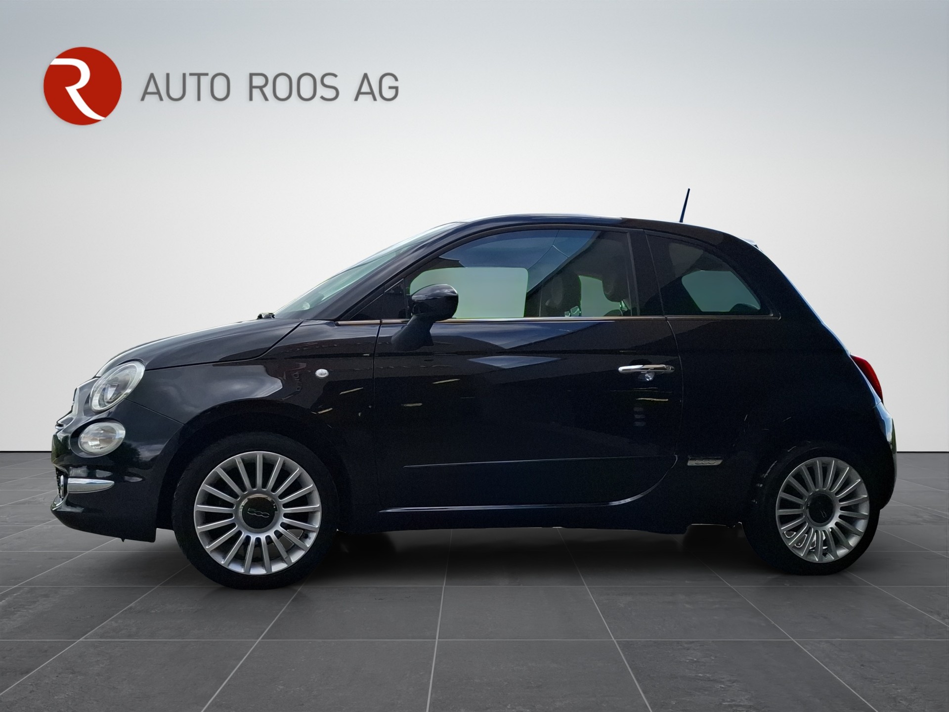 FIAT 500 1.2 Lounge-image-2