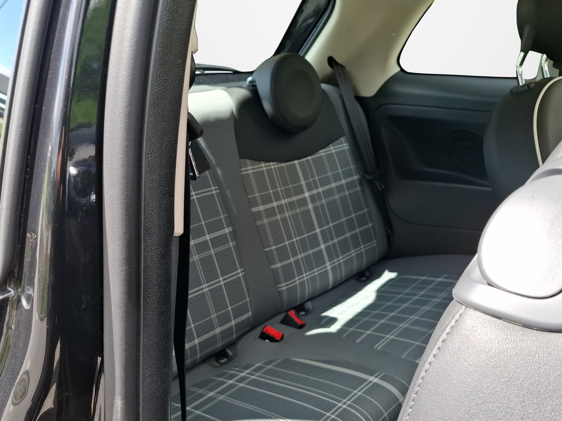 FIAT 500 1.2 Lounge-image-11