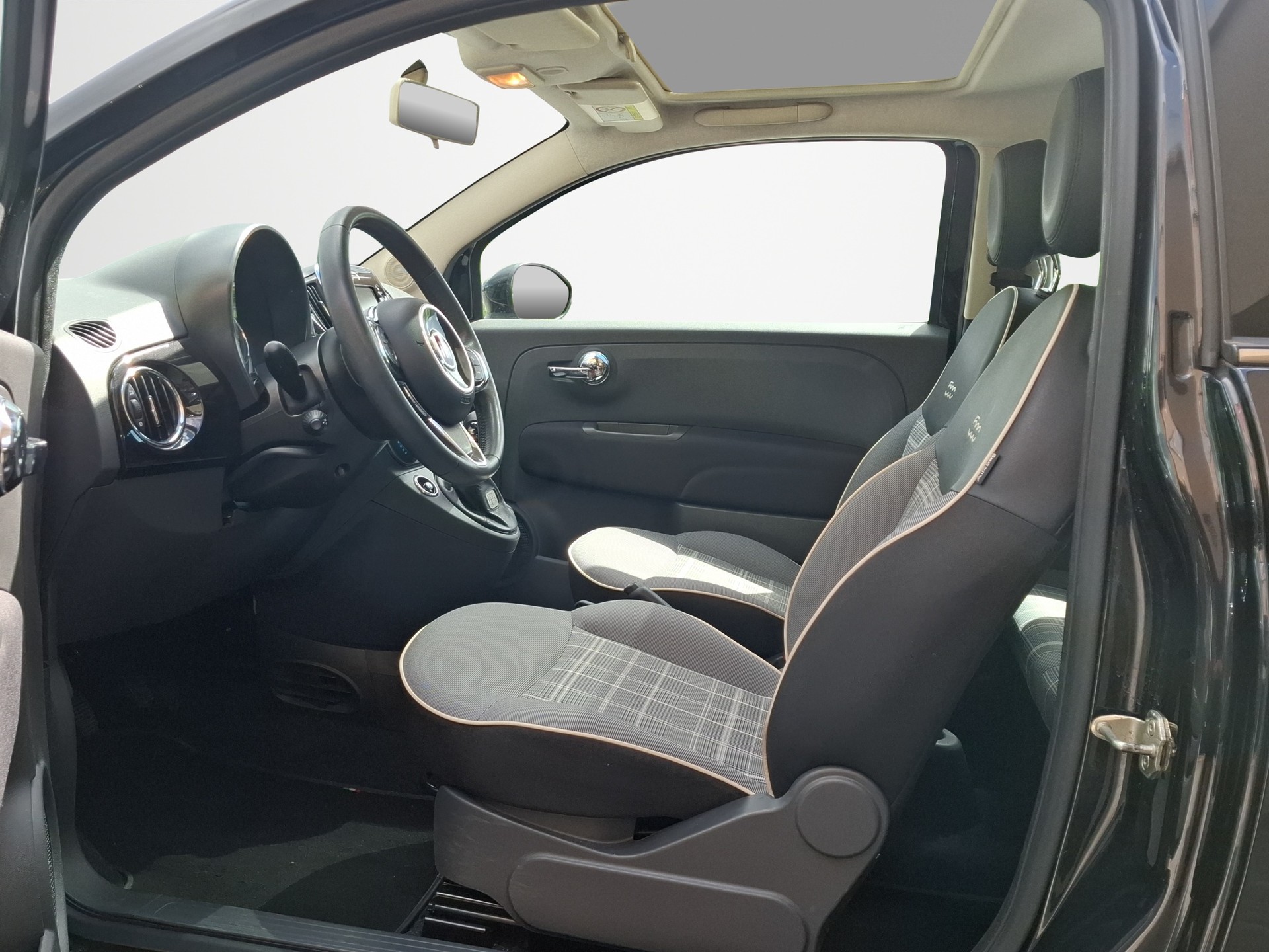 FIAT 500 1.2 Lounge-image-6