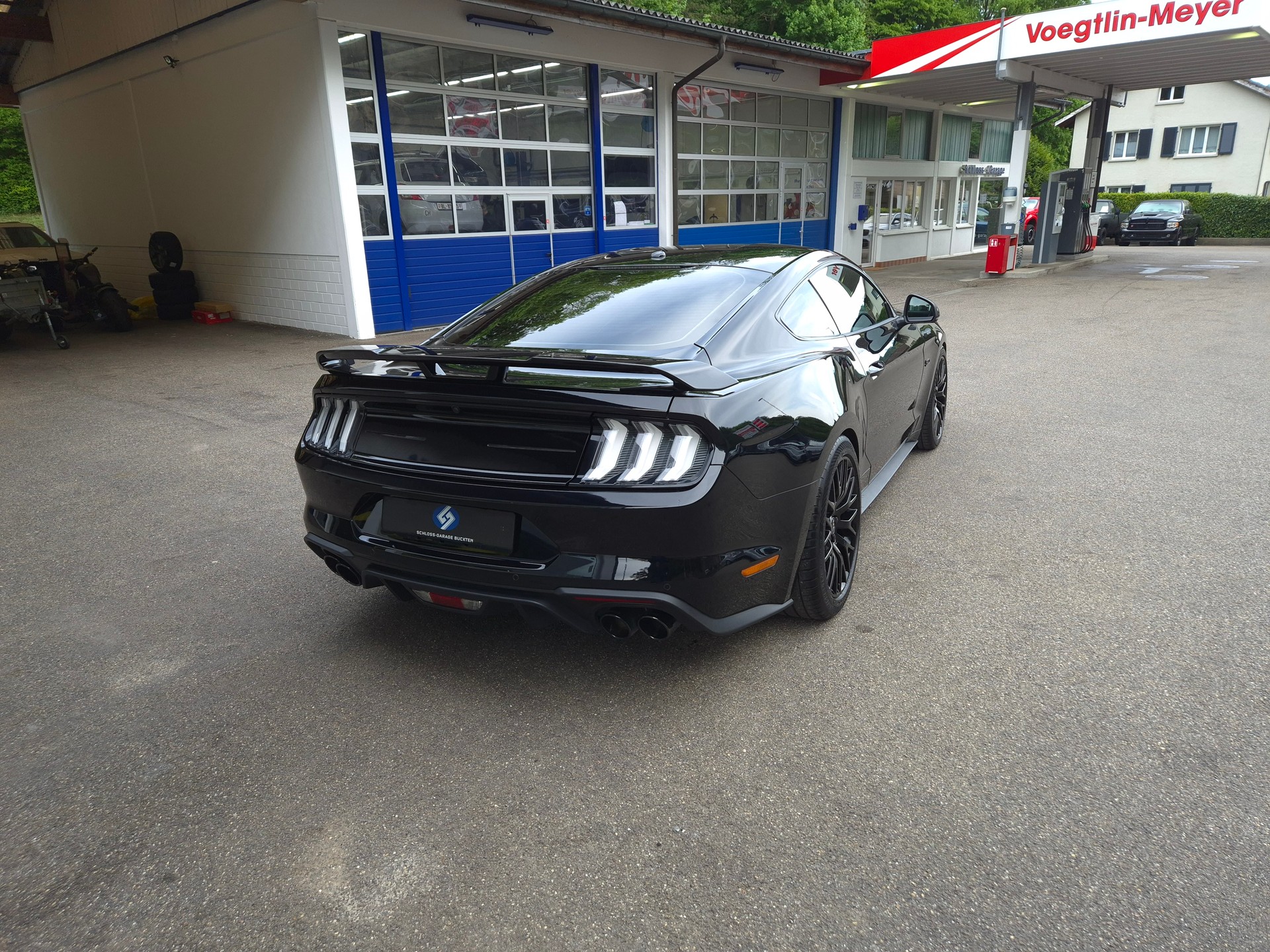 FORD Mustang Fastback 5.0 V8 GT Automat-image-13